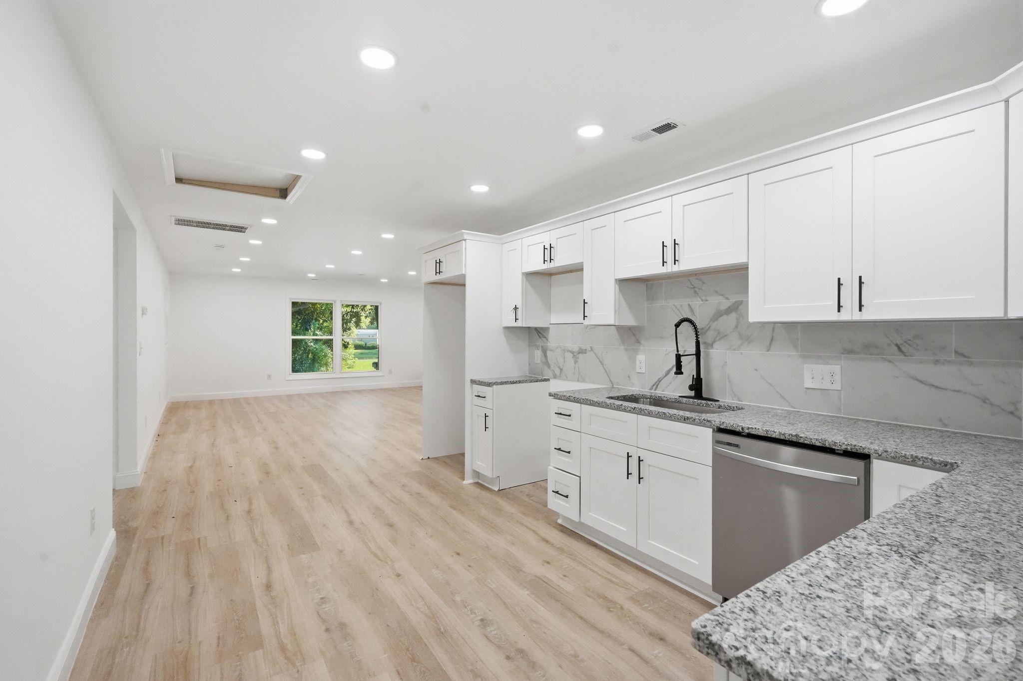 45680 Blackhawk Lane Property Photo 17
