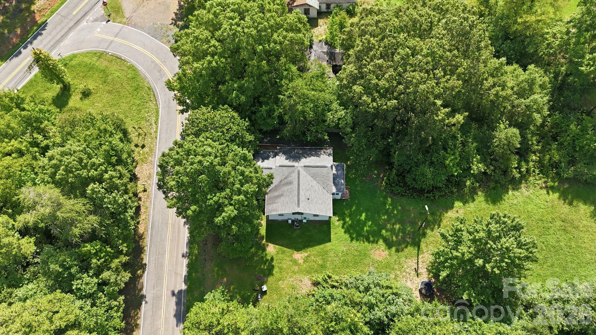 45680 Blackhawk Lane Property Photo 43