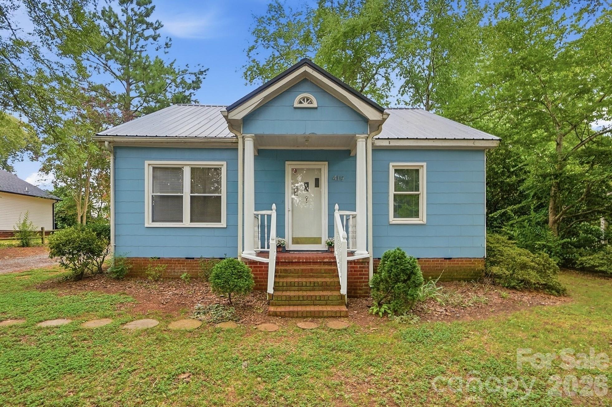419 Jackson Street Property Photo 1