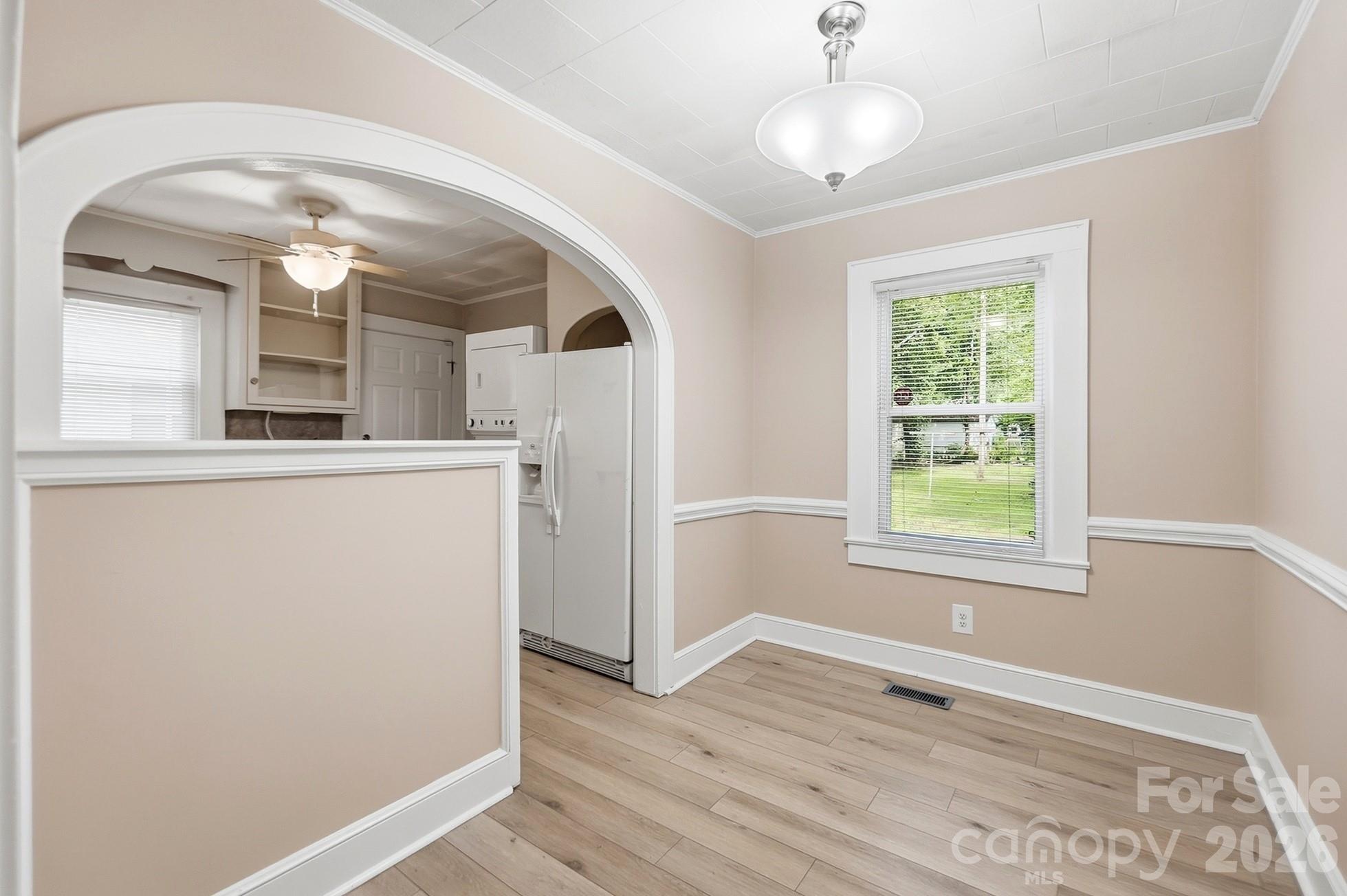 419 Jackson Street Property Photo 7