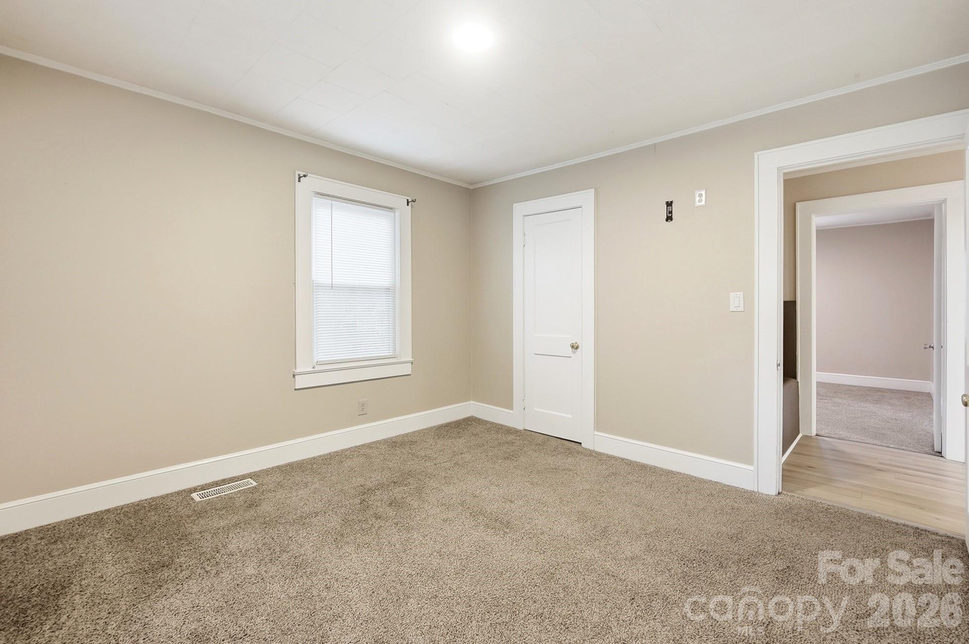 419 Jackson Street Property Photo 28