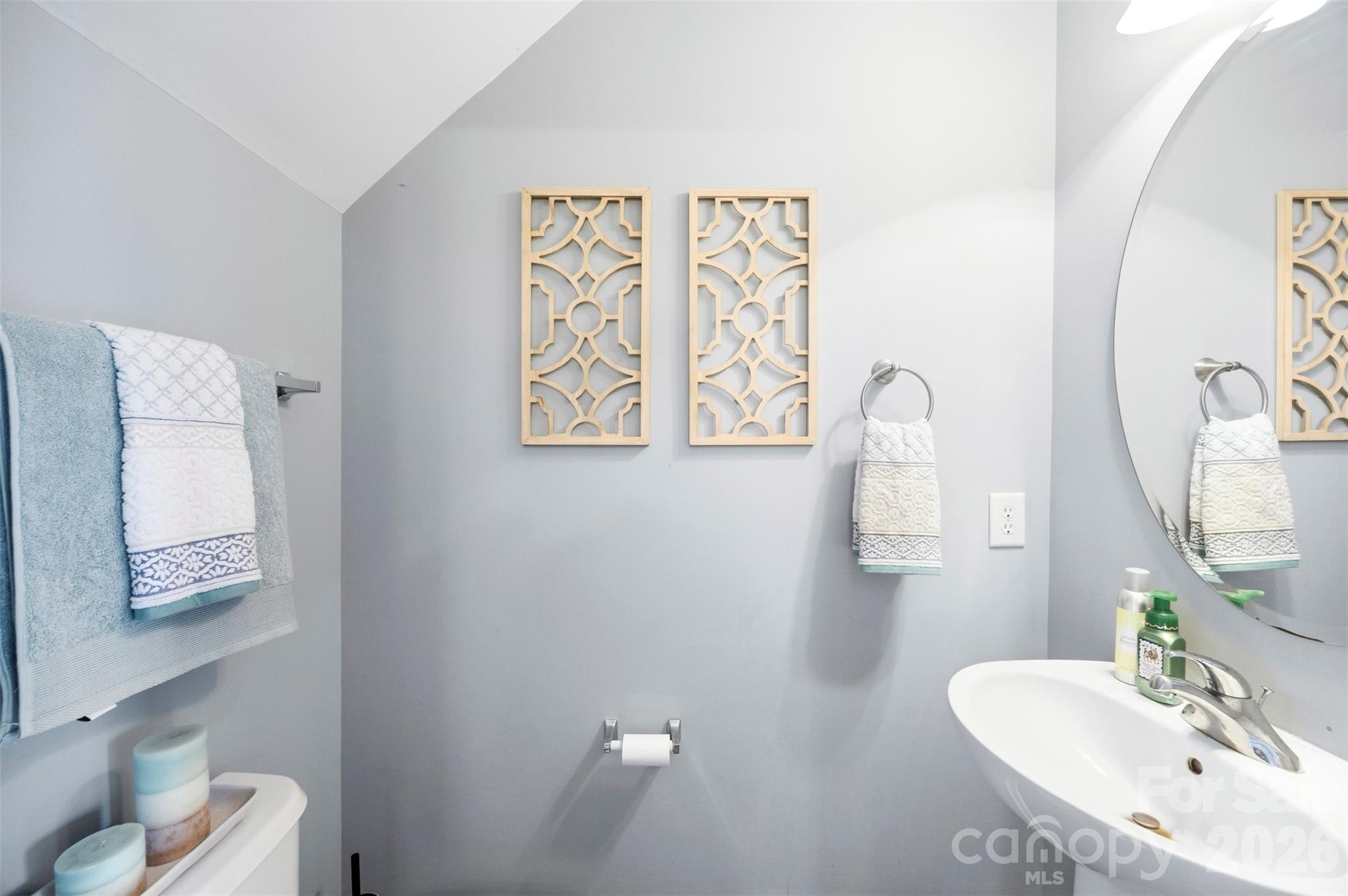 927 Claybrook Circle Property Photo 11