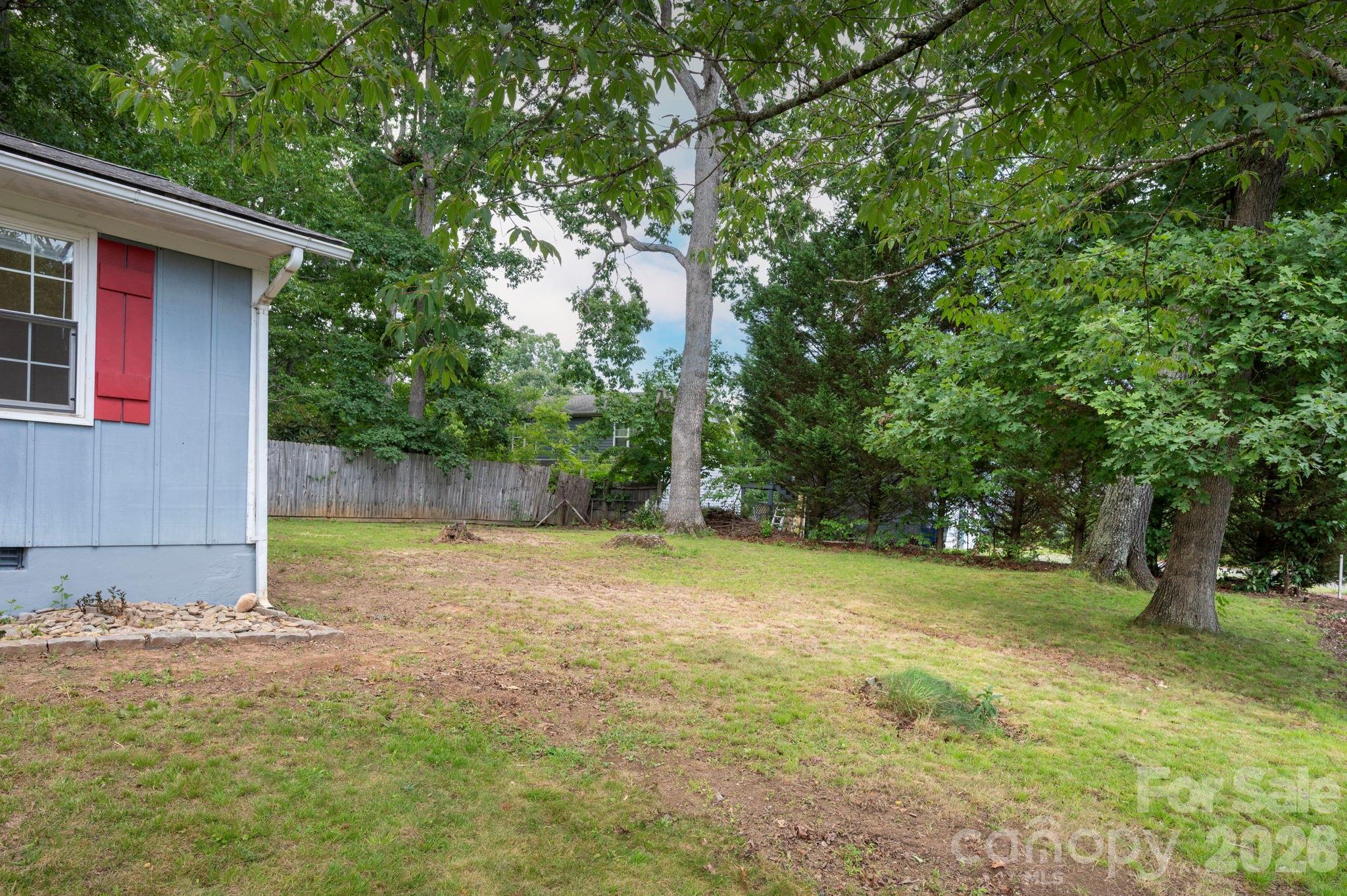 400 Hiawassee Avenue Property Photo 18