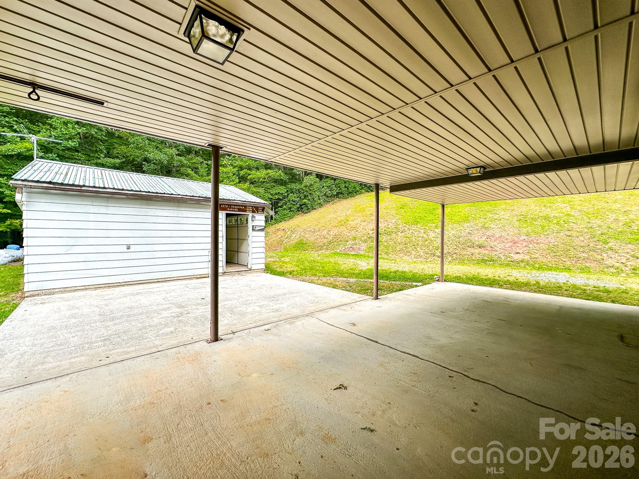 82 Trout Haven Lane Property Photo 9