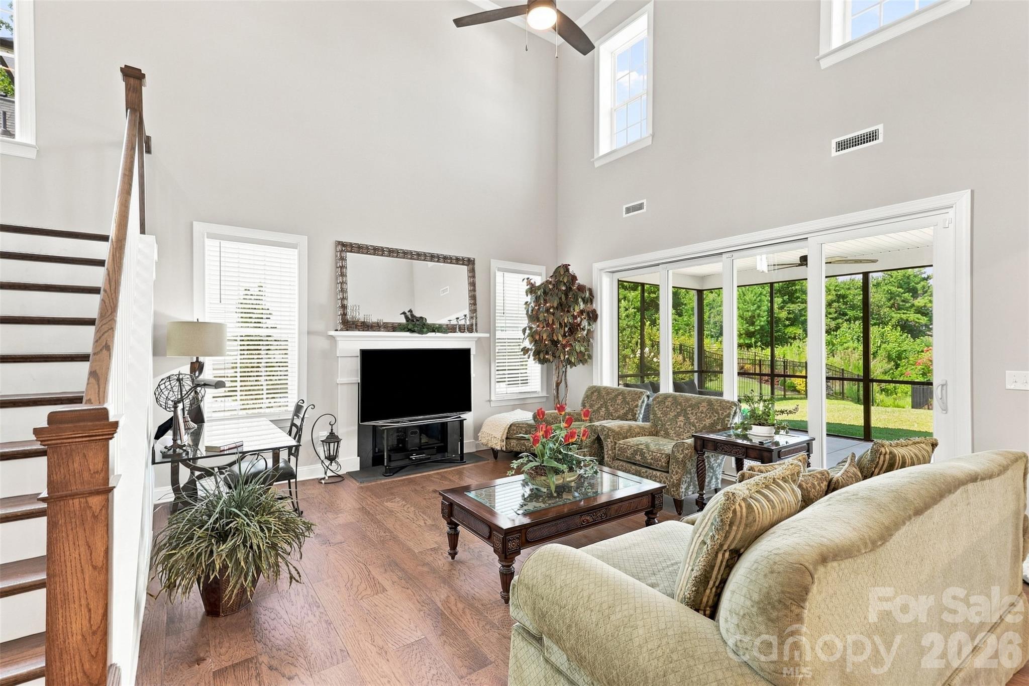 10508 Ardley Manor Drive Property Photo 9