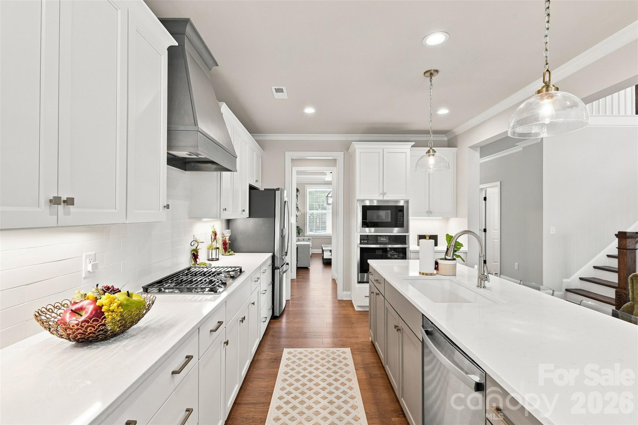 10508 Ardley Manor Drive Property Photo 15
