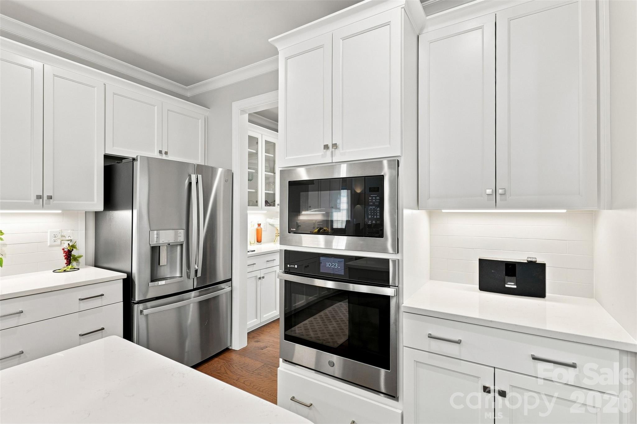 10508 Ardley Manor Drive Property Photo 17