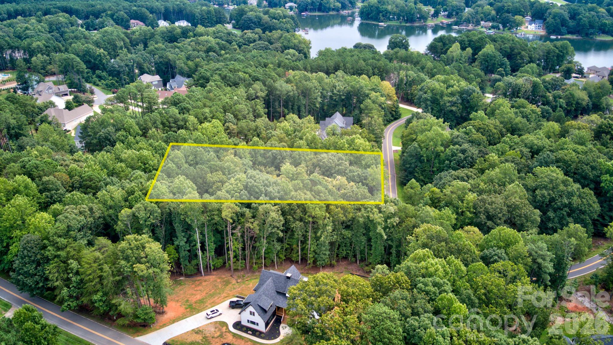 512 Kenway Loop Property Photo 9