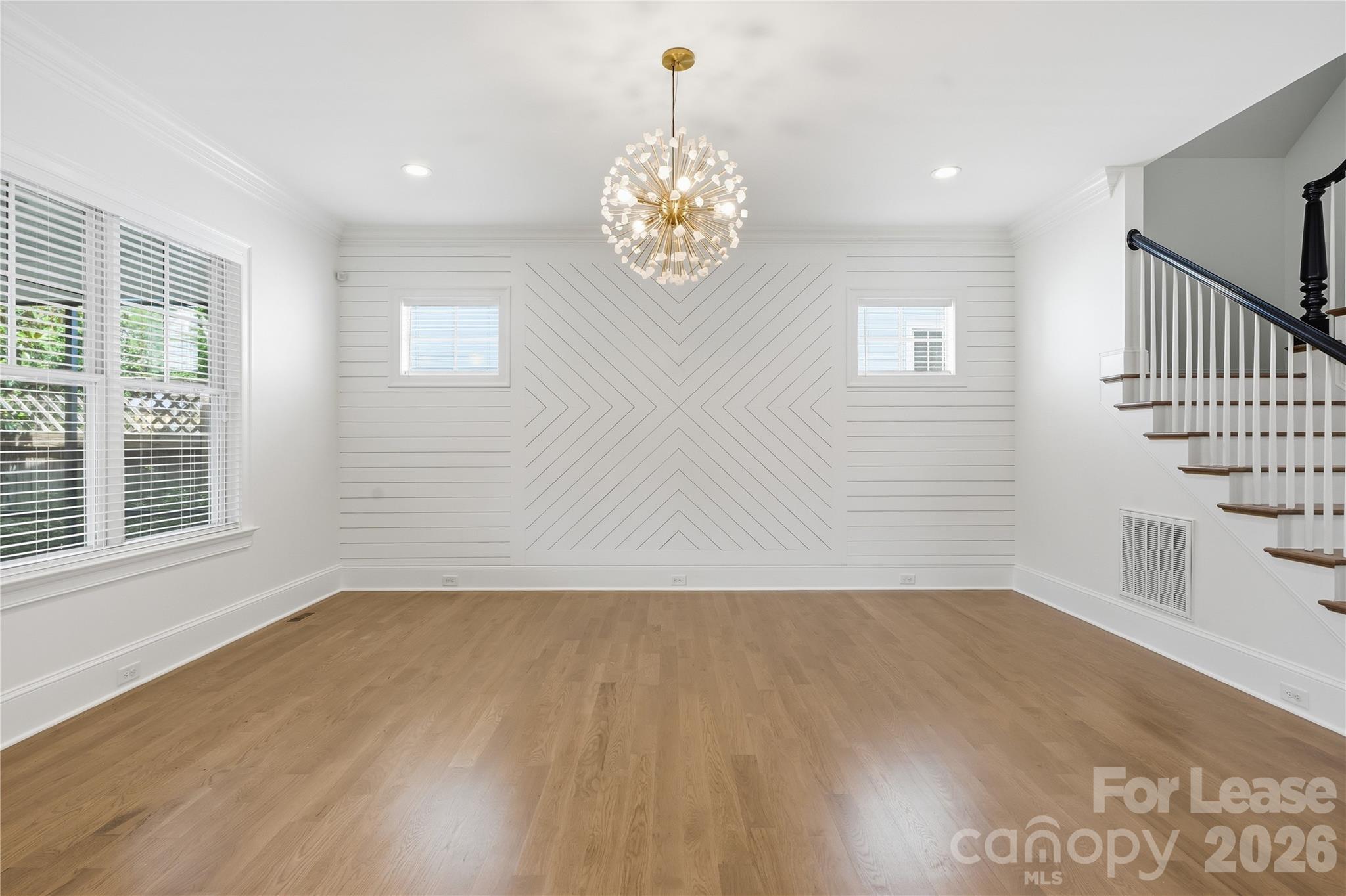 404 Iverson Way Property Photo 32