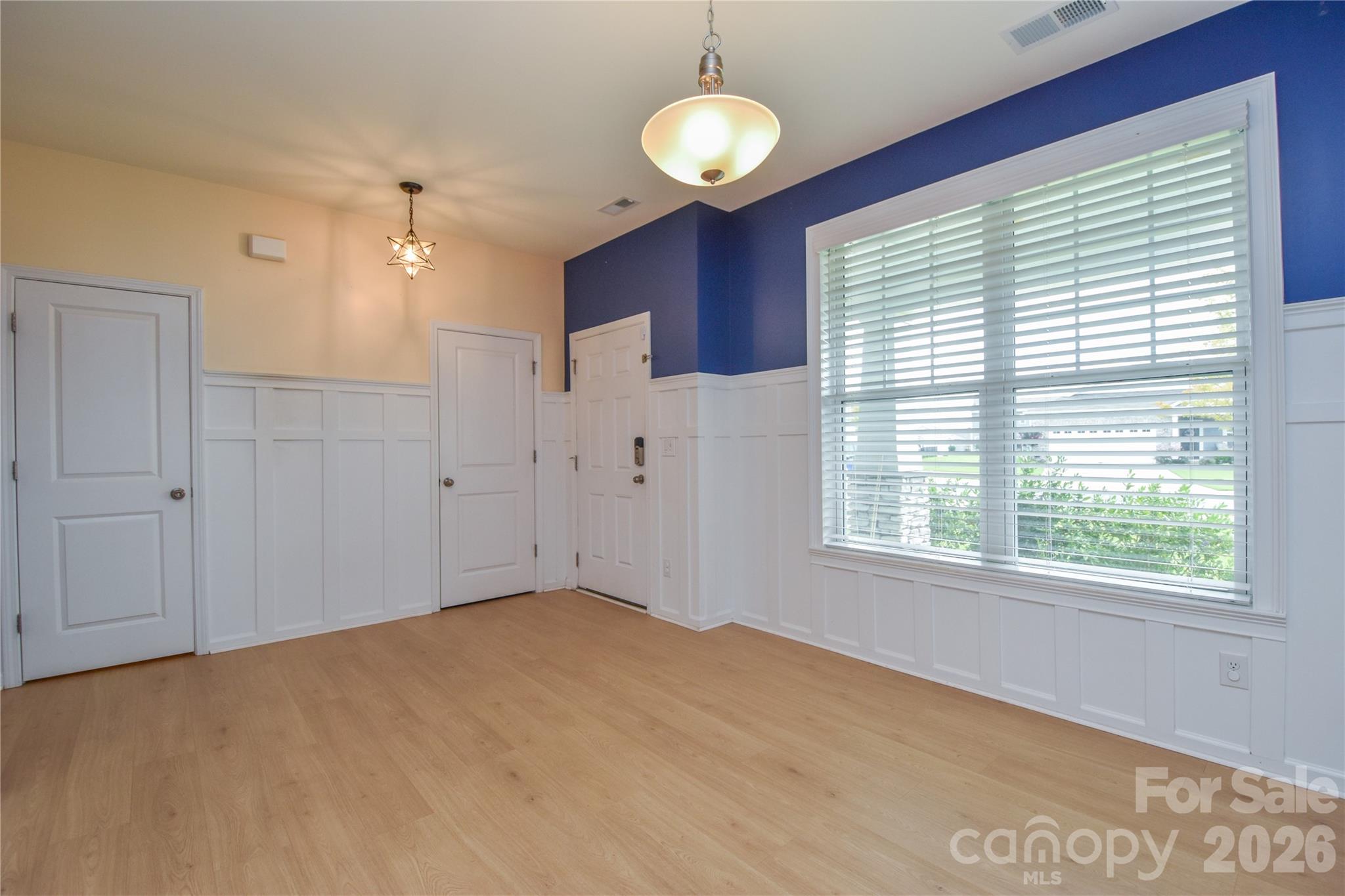 125 Dawn Run Loop Property Photo 6