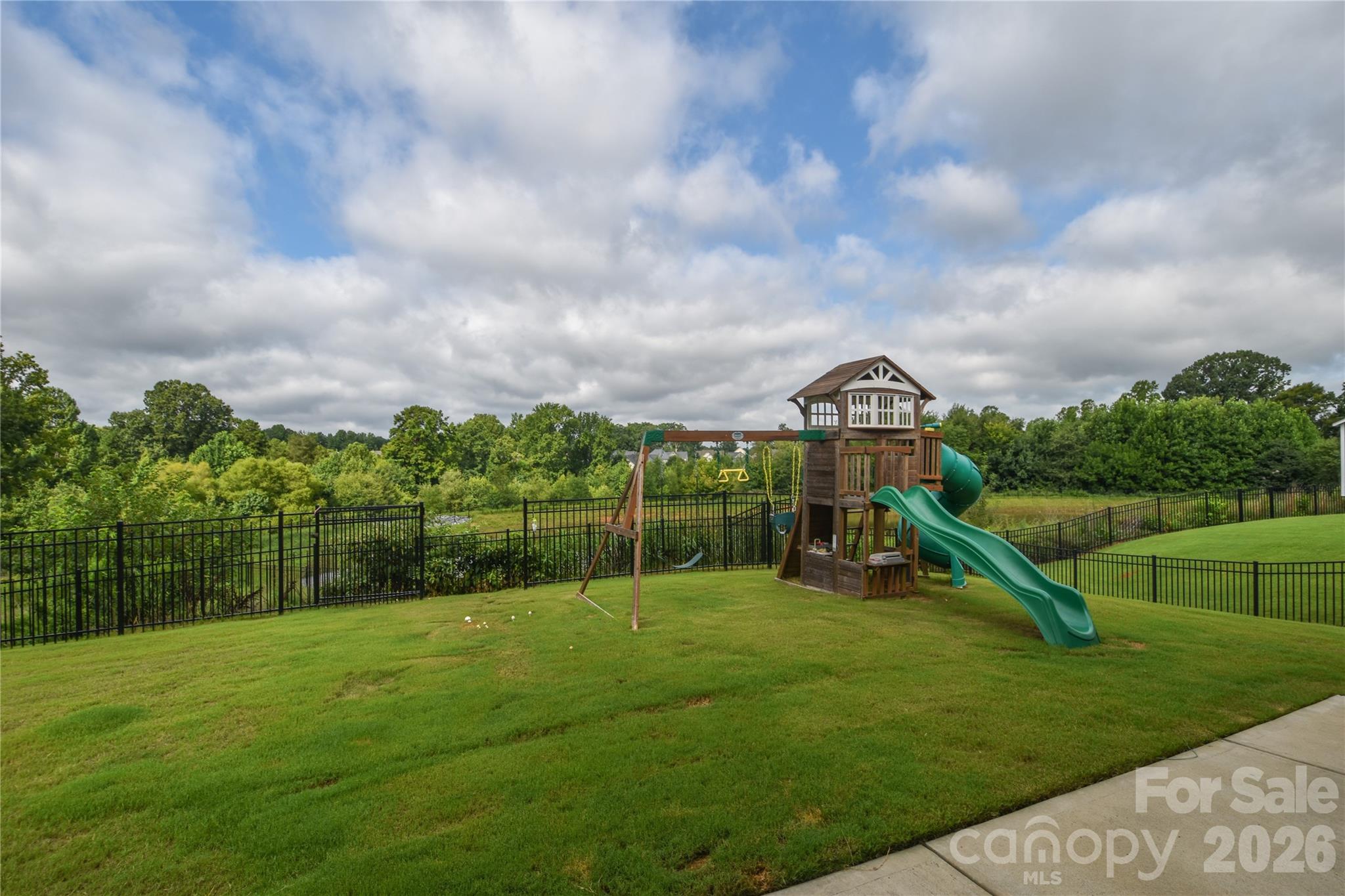 125 Dawn Run Loop Property Photo 34