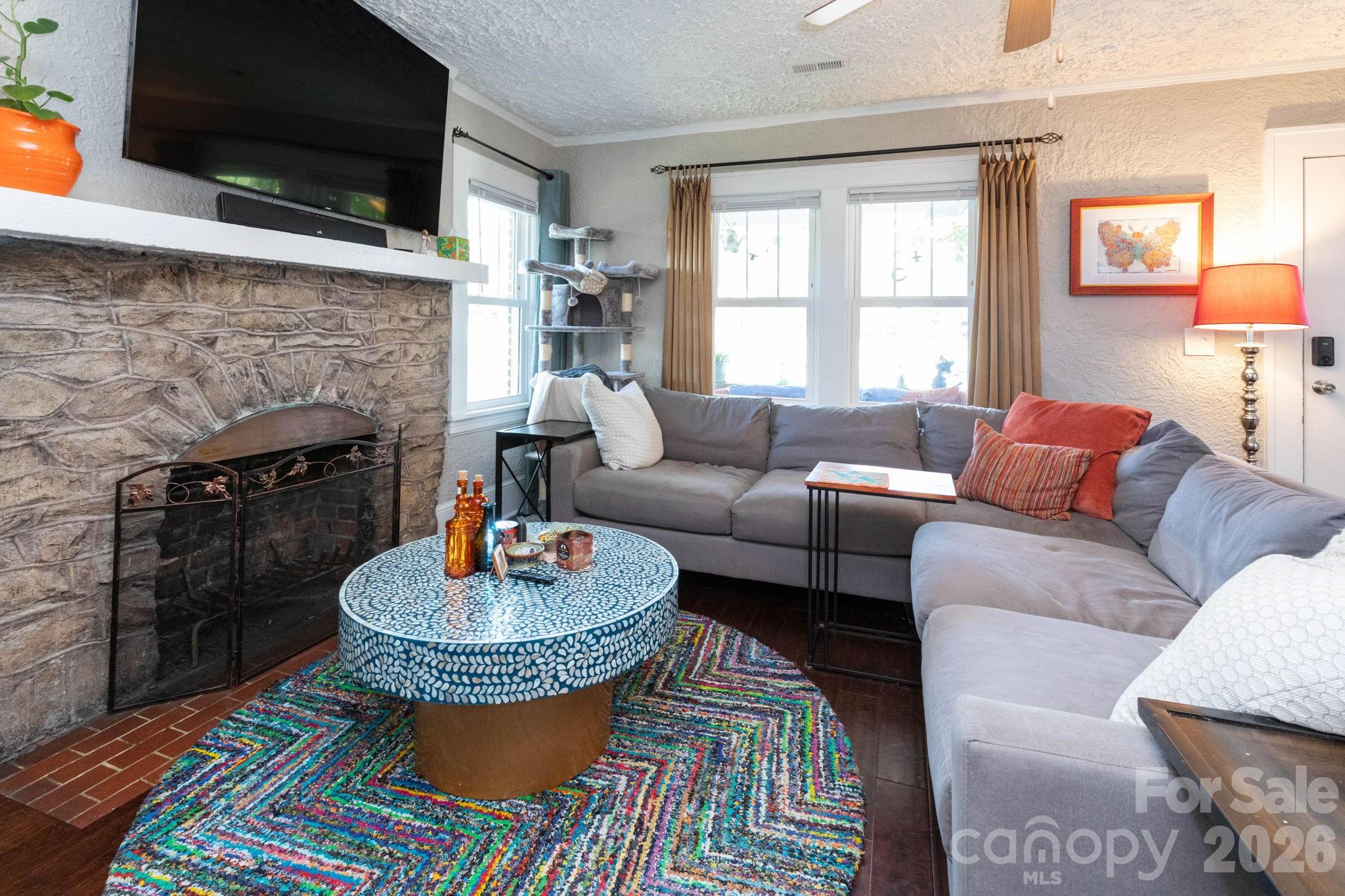 752 Fairview Road Property Photo 4
