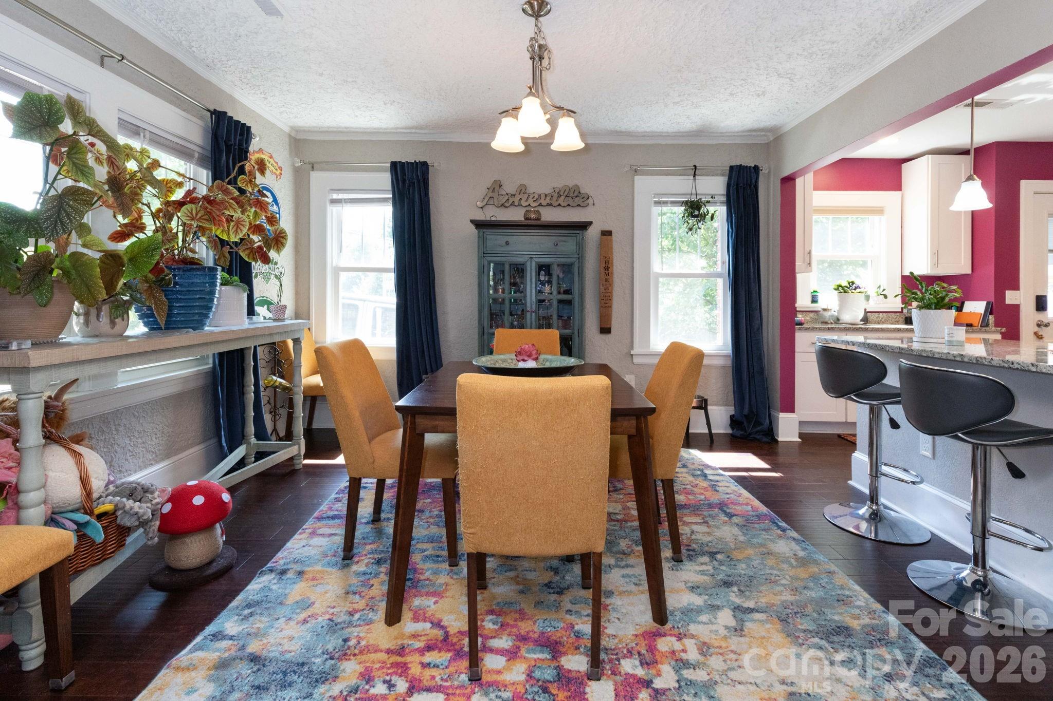 752 Fairview Road Property Photo 6