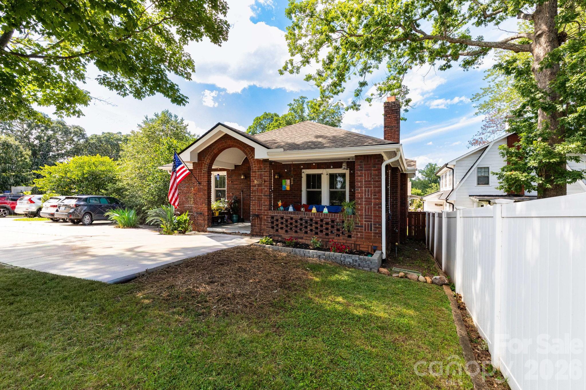 752 Fairview Road Property Photo 24