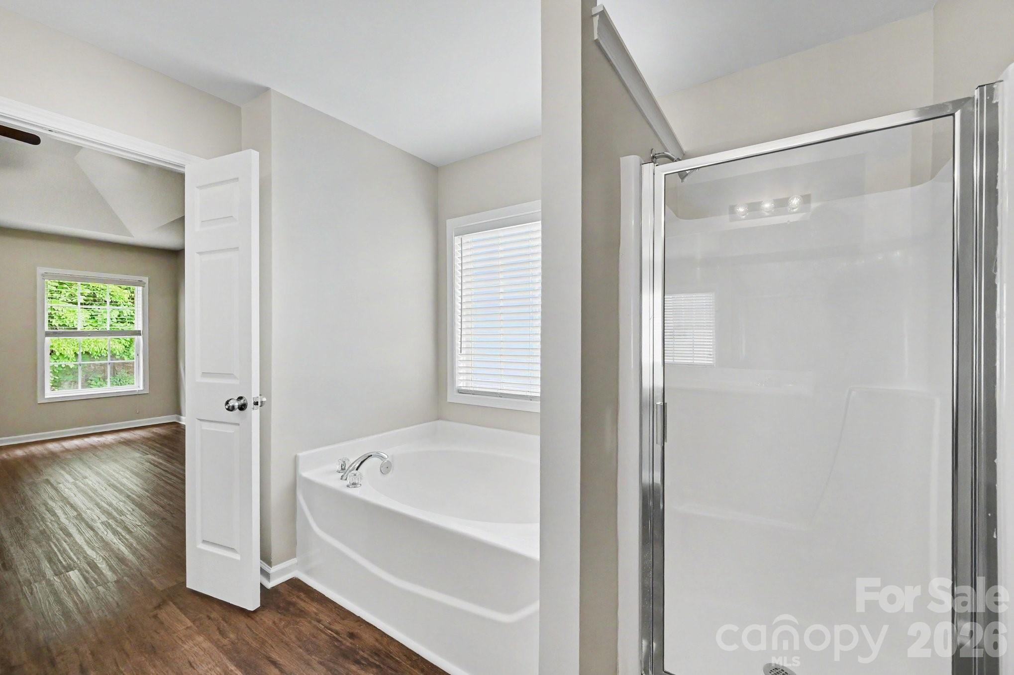 9839 Jeanette Circle Property Photo 24