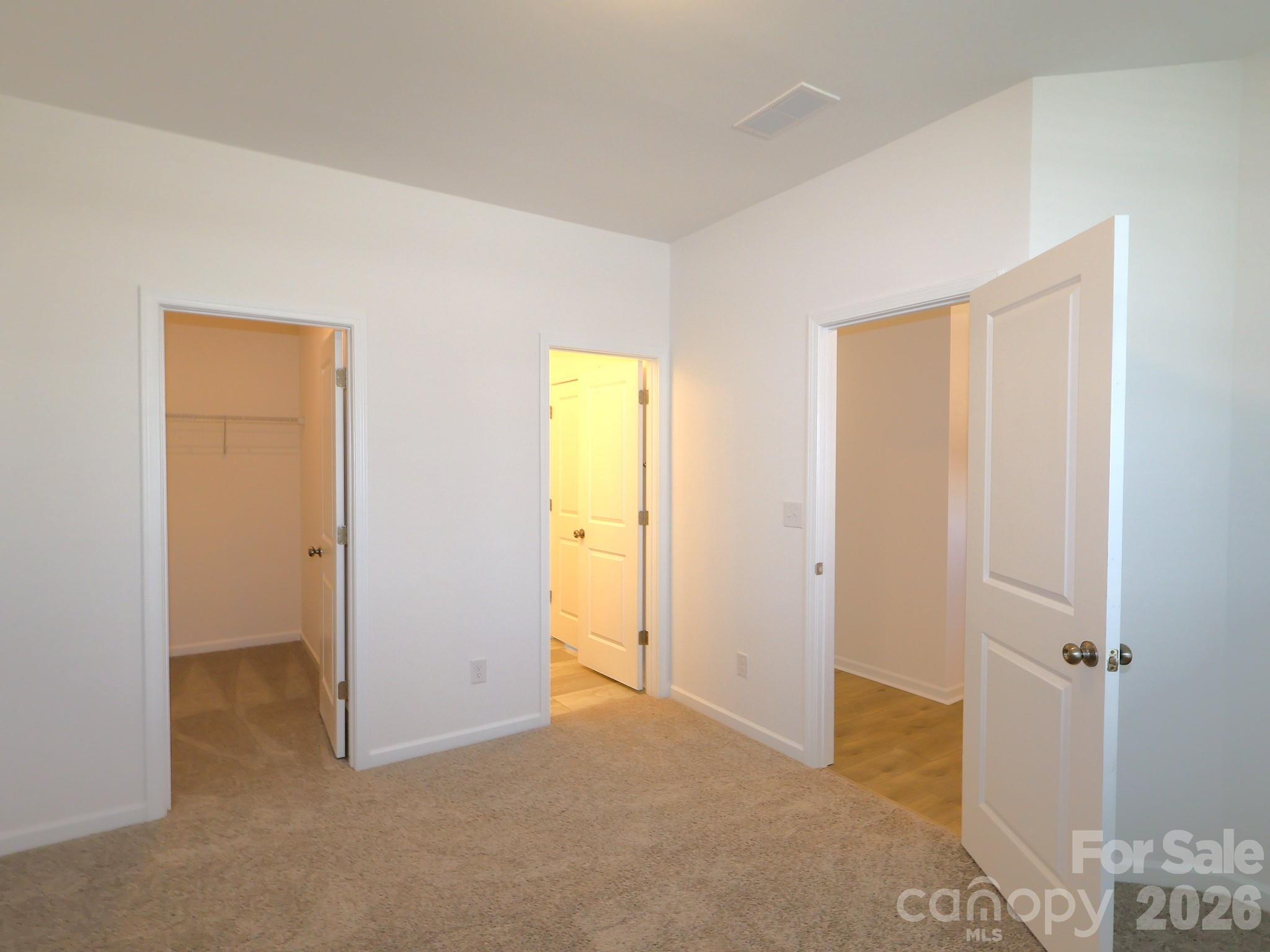 641 Willoughby Park Drive Property Photo 4