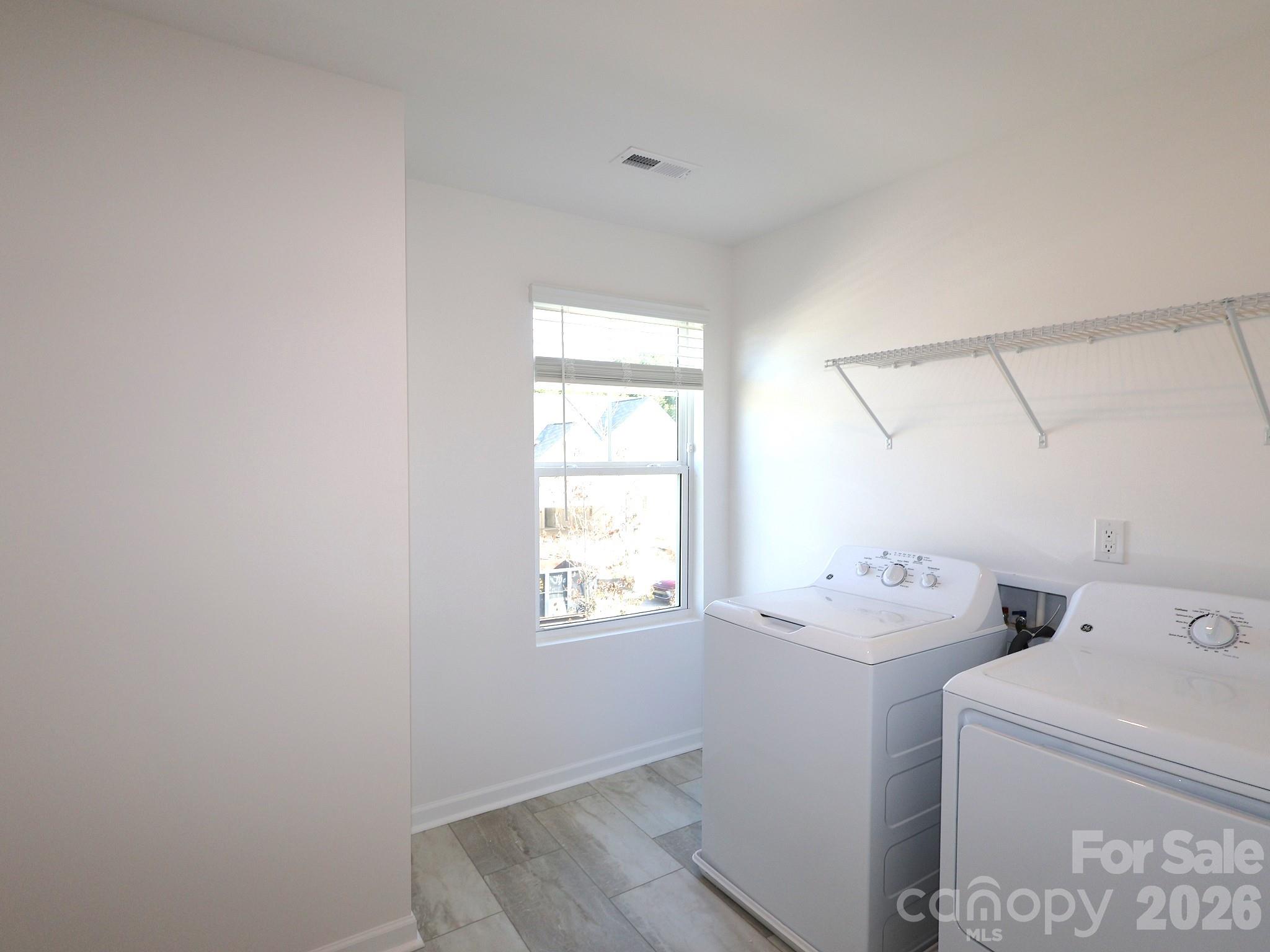 641 Willoughby Park Drive Property Photo 12