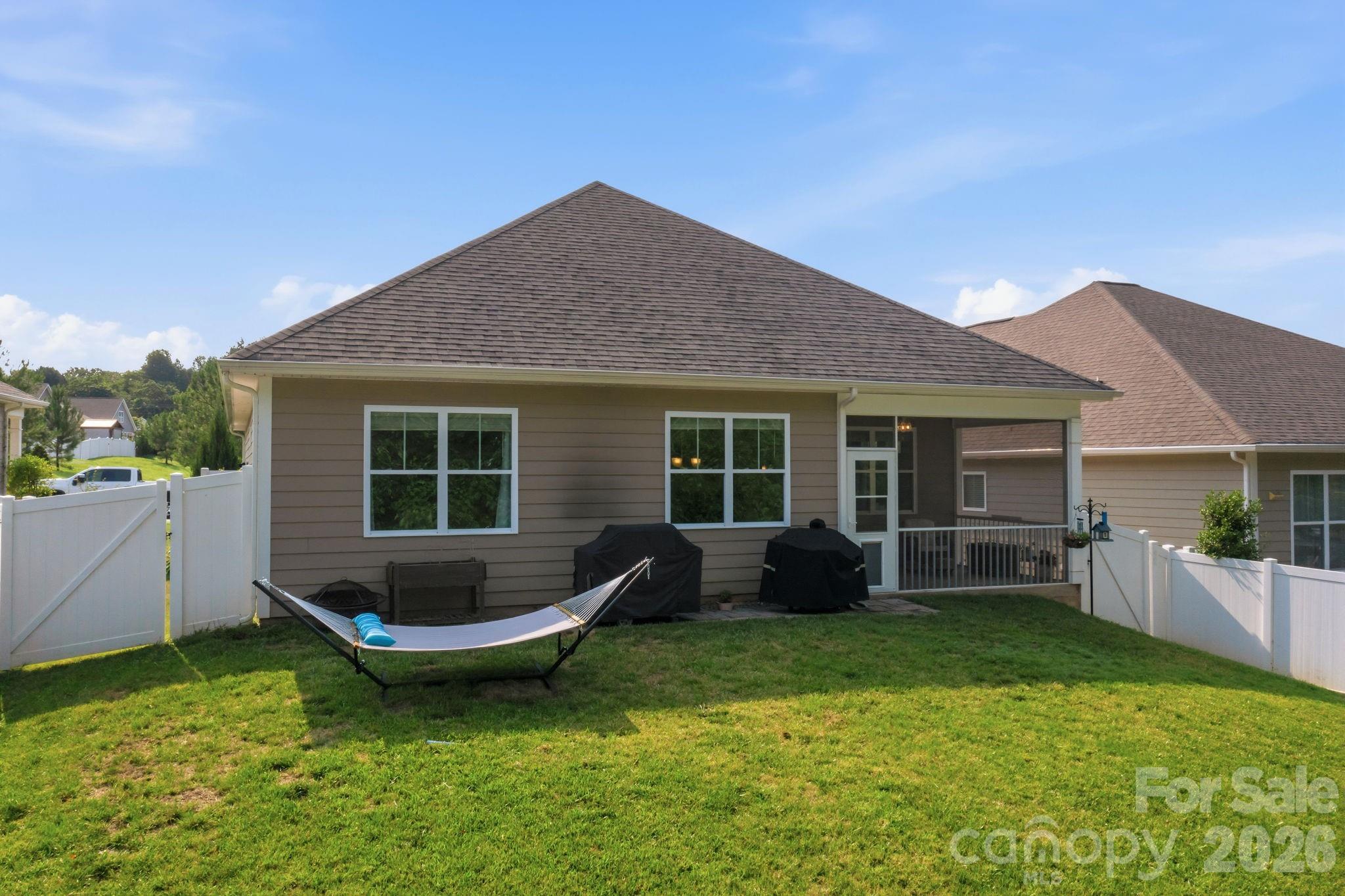 3785 Summer Haven Drive Property Photo 27