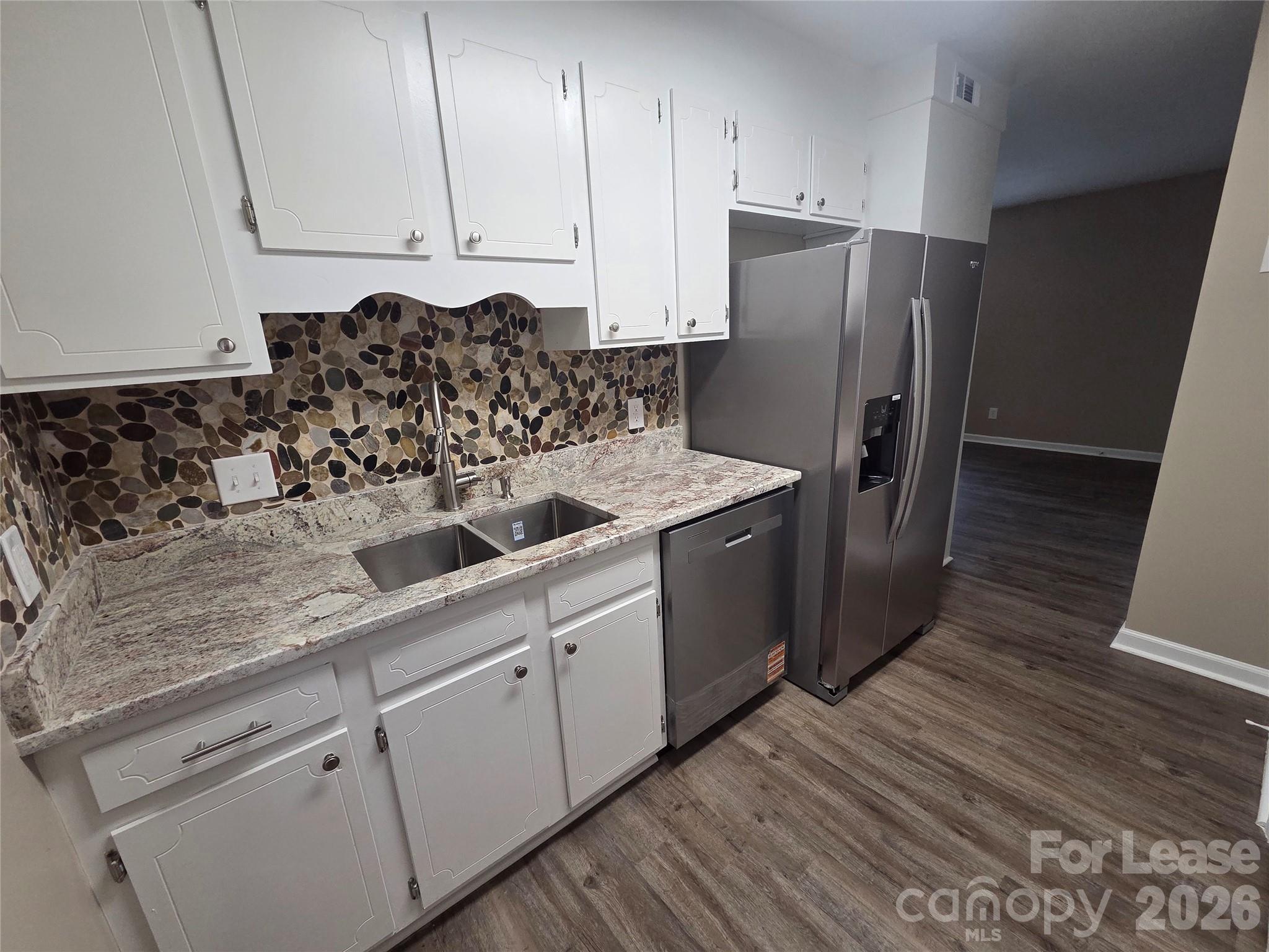 525 12th Street 30 Property Photo 4