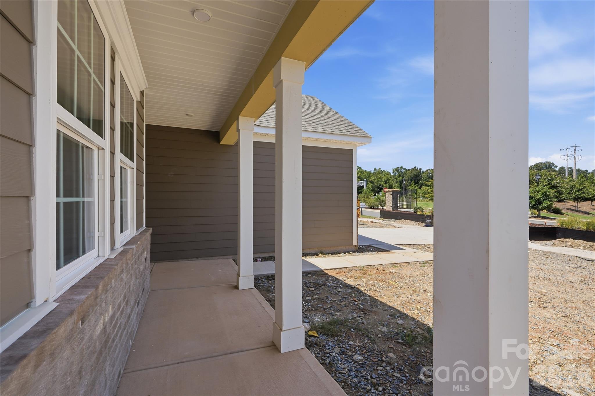 106 Northgate Boulevard Property Photo 3