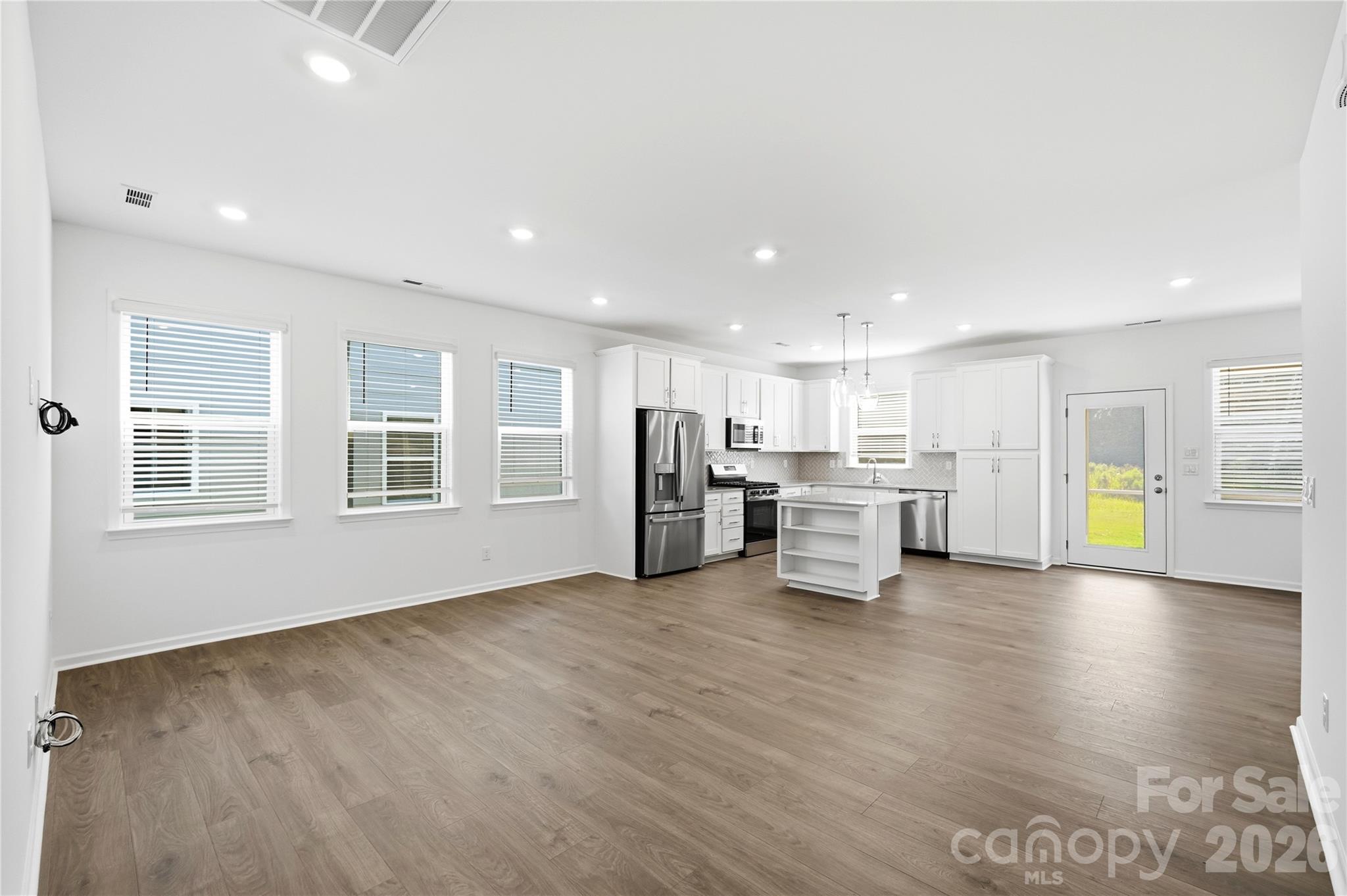 106 Northgate Boulevard Property Photo 7