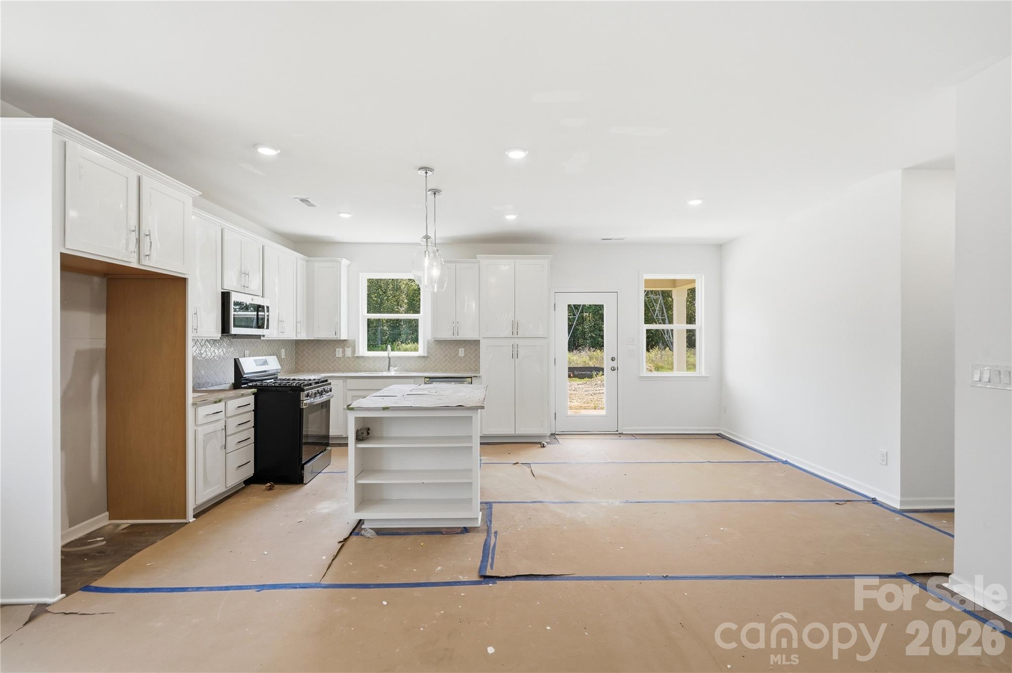 106 Northgate Boulevard Property Photo 11