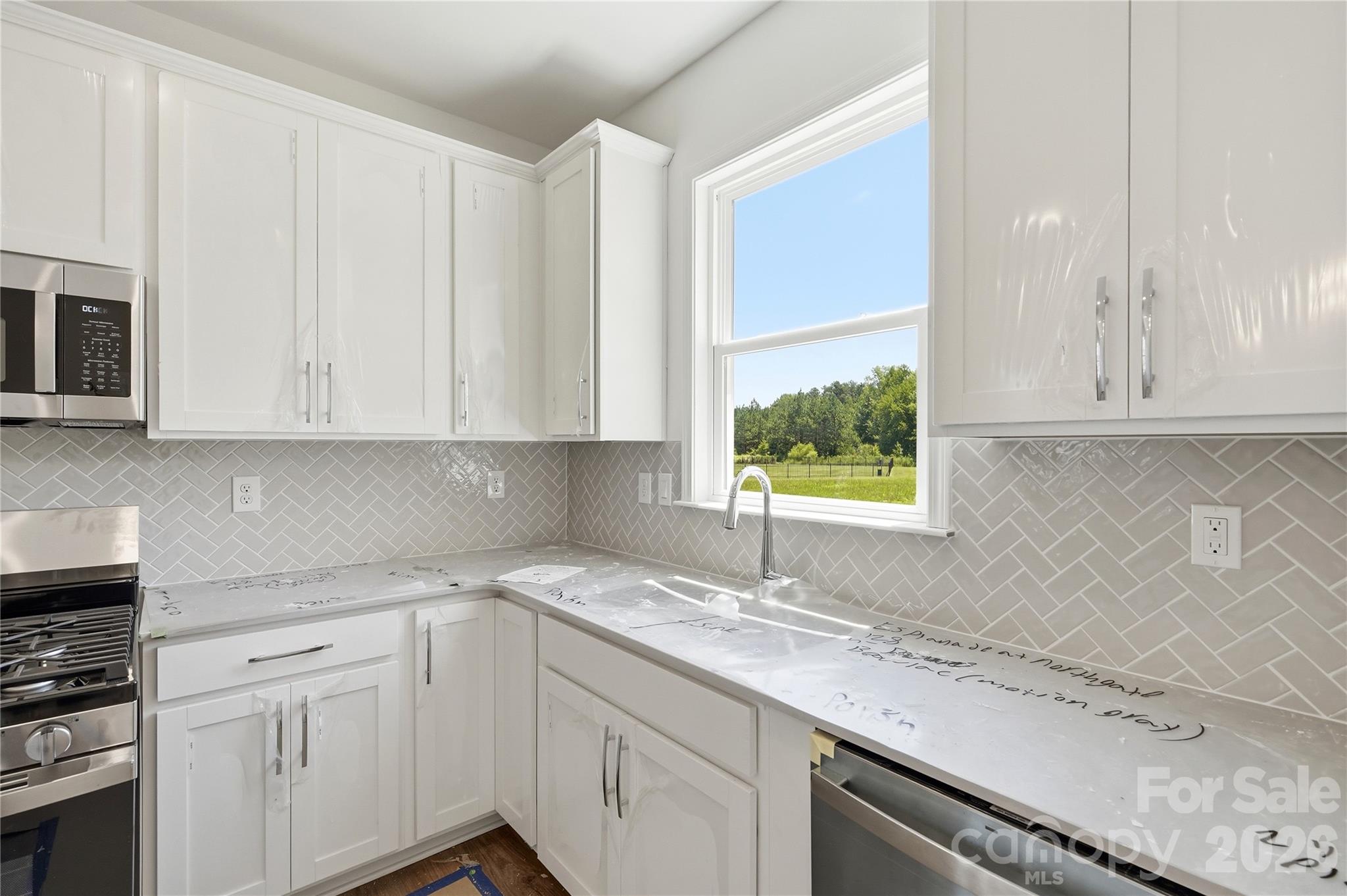 106 Northgate Boulevard Property Photo 15