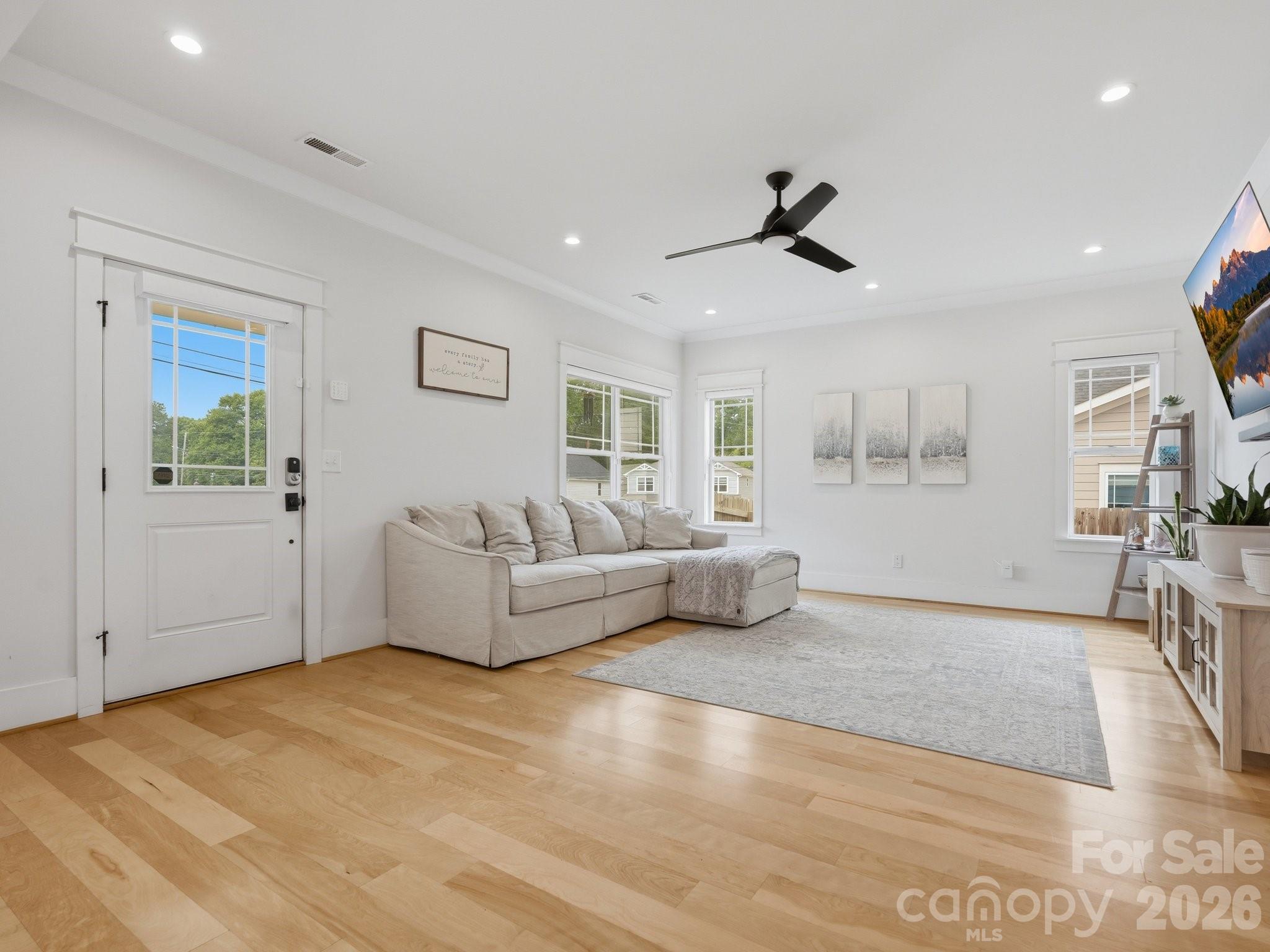 5309 Tarrywood Lane Property Photo 6