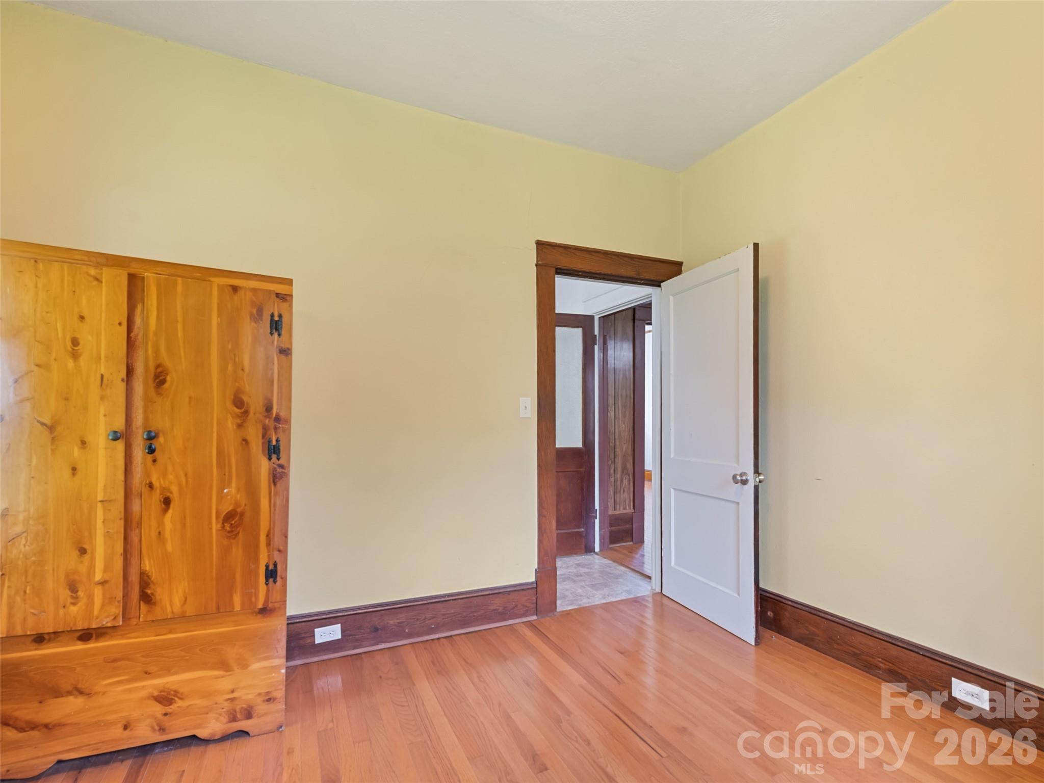 145 Haynes Cove Property Photo 28
