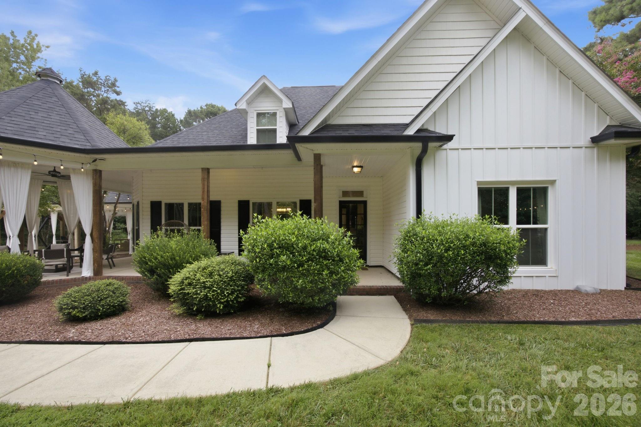 9544 Brief Road Property Photo 14