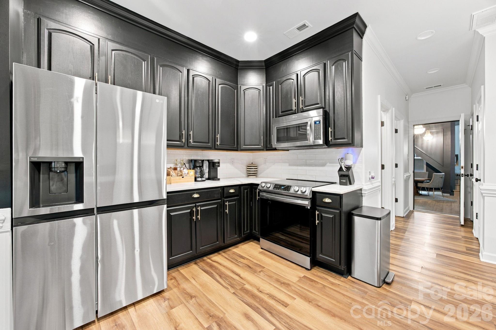 9544 Brief Road Property Photo 24