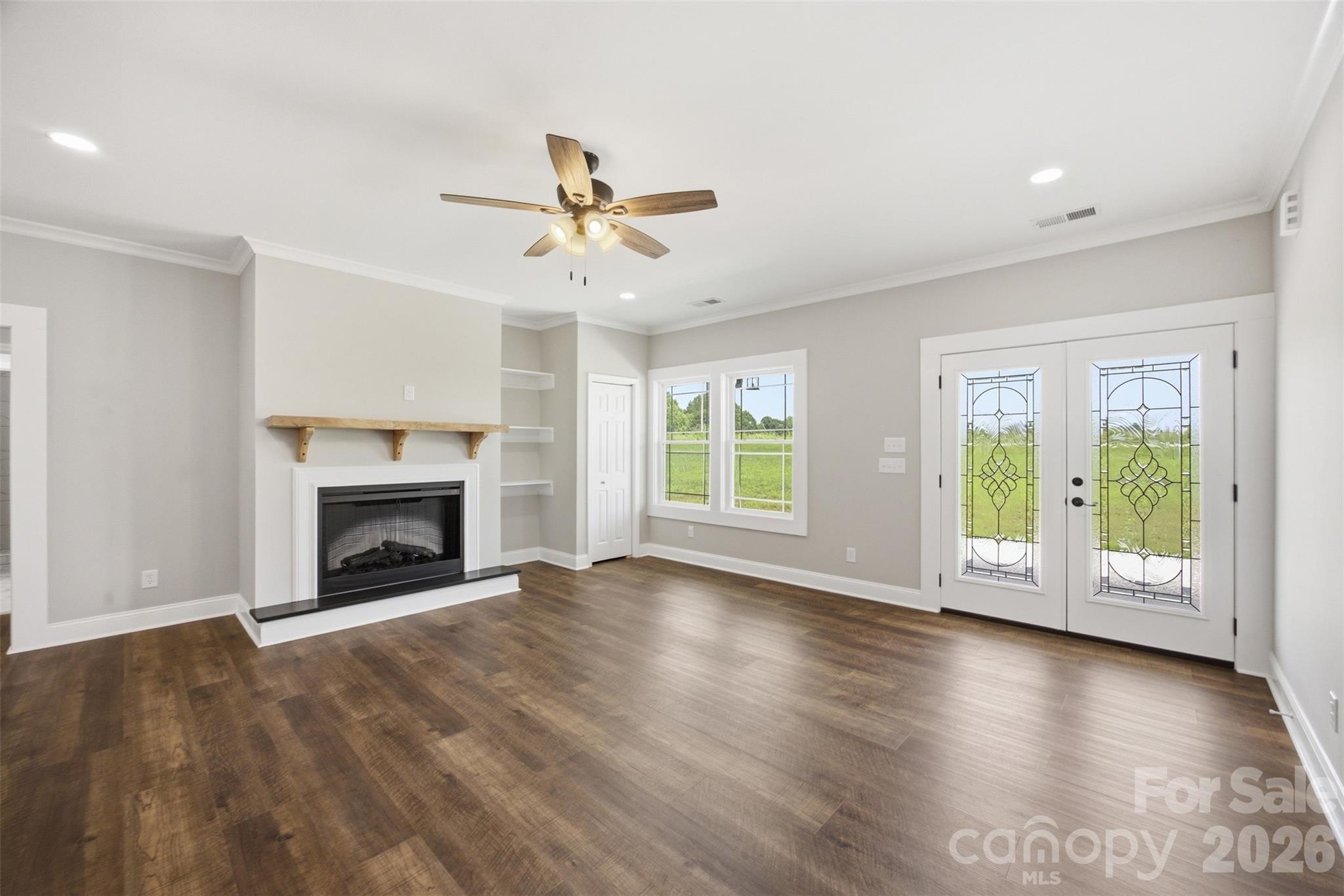 102 Obando Drive Property Photo 8