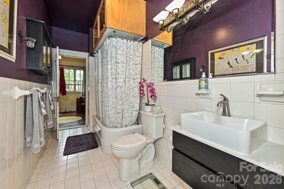 1532 The Plaza Property Photo 16