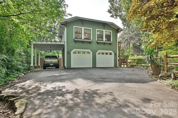 1532 The Plaza Property Photo 30