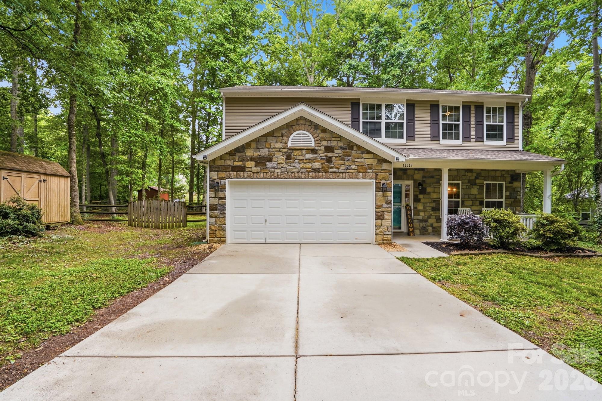 12119 Canal Drive Property Photo 2