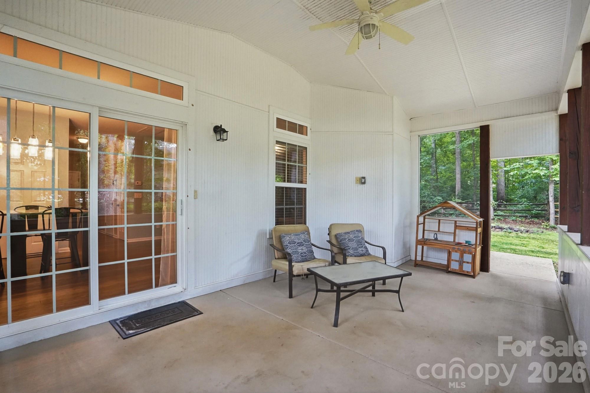 12119 Canal Drive Property Photo 27