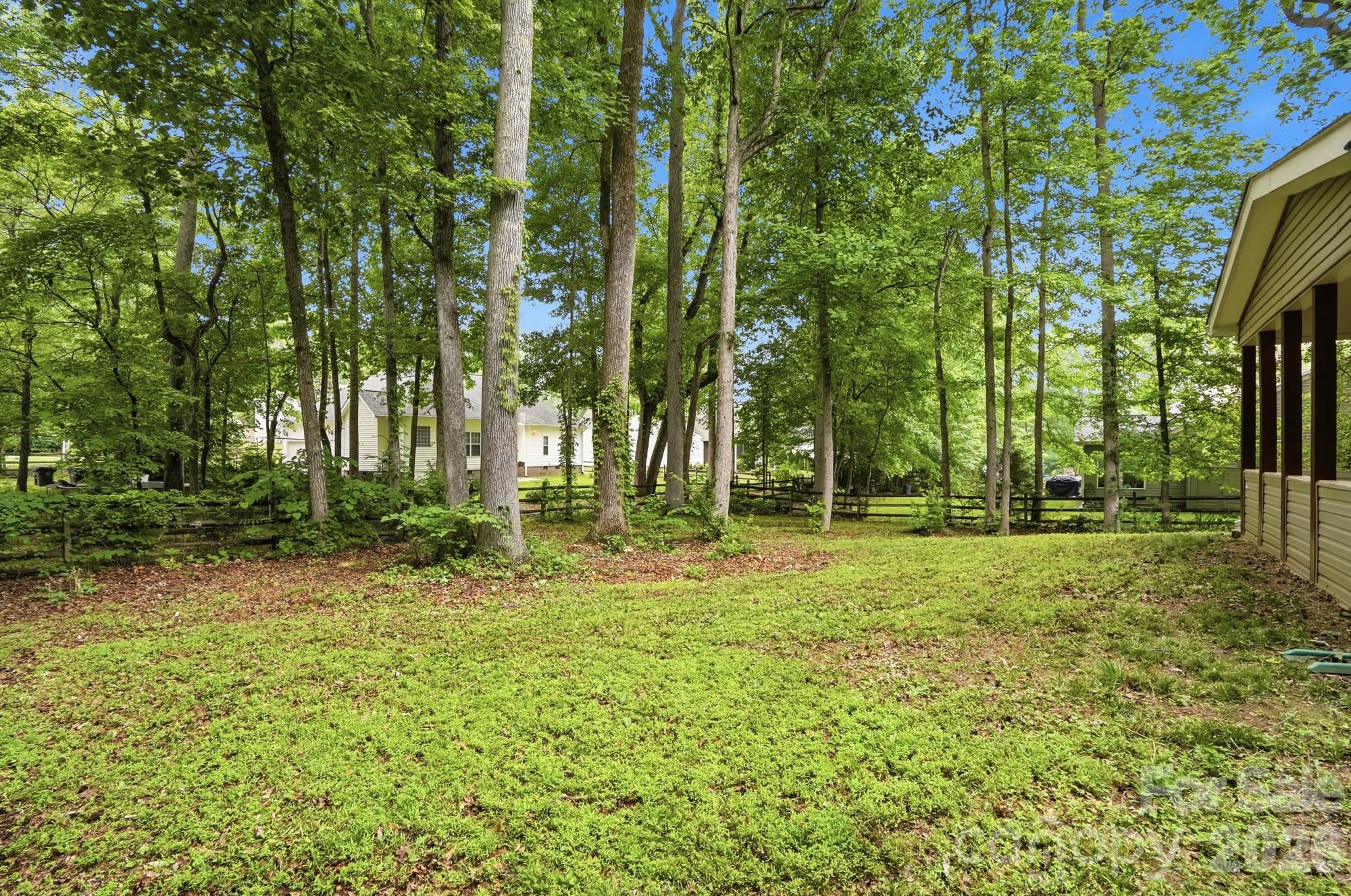 12119 Canal Drive Property Photo 33