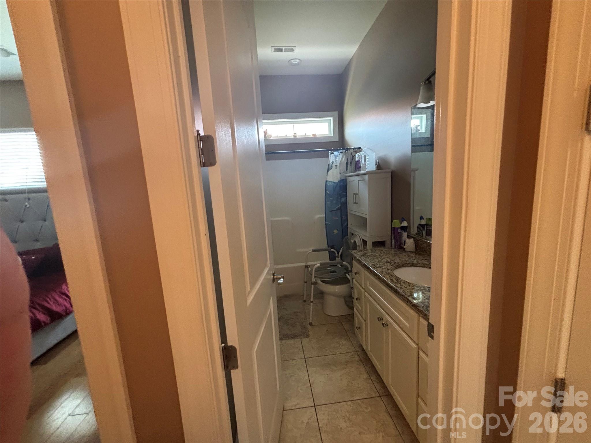 308 Glenridge Drive Property Photo 16