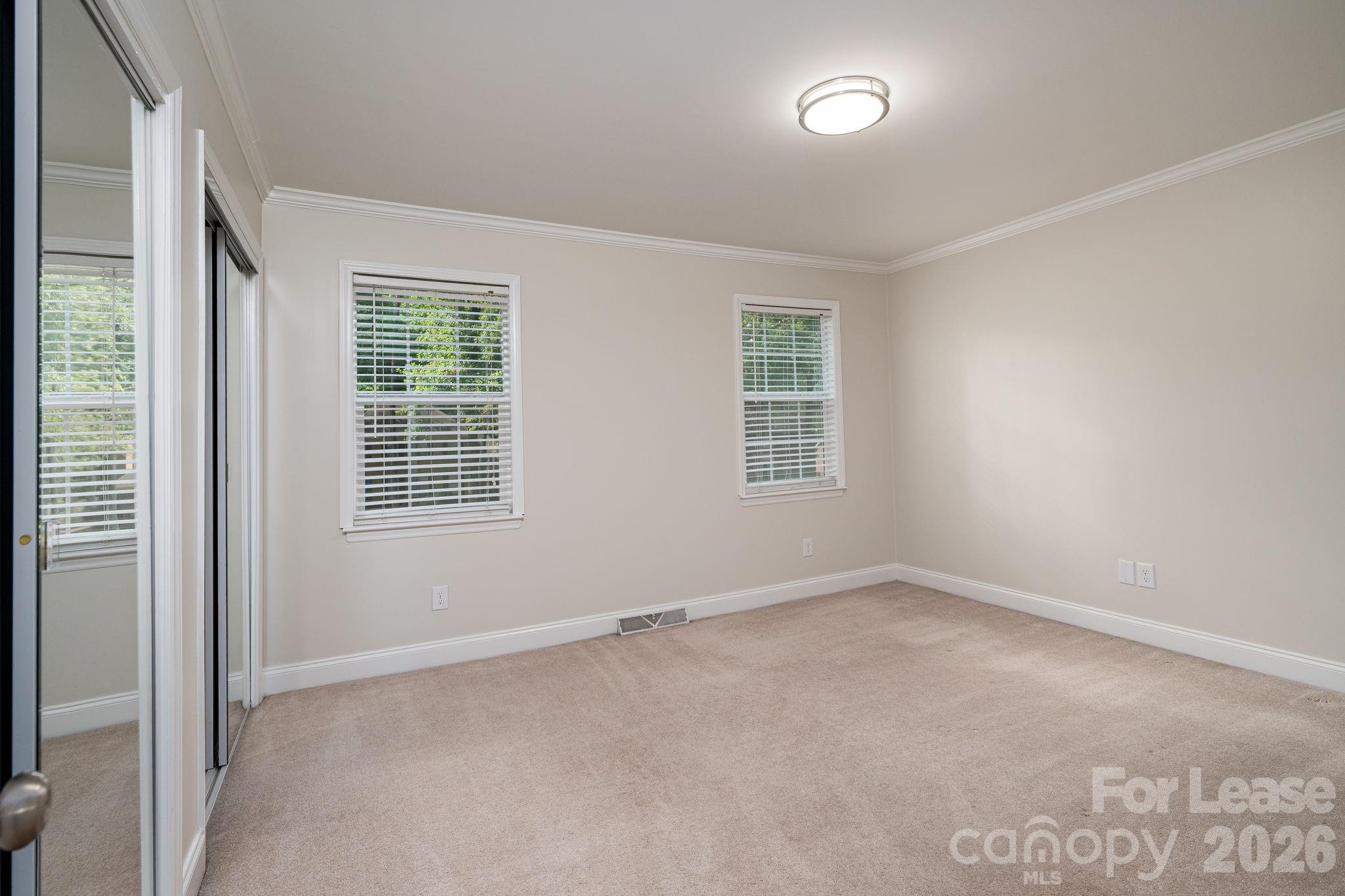 100 Cabell Way Property Photo 19