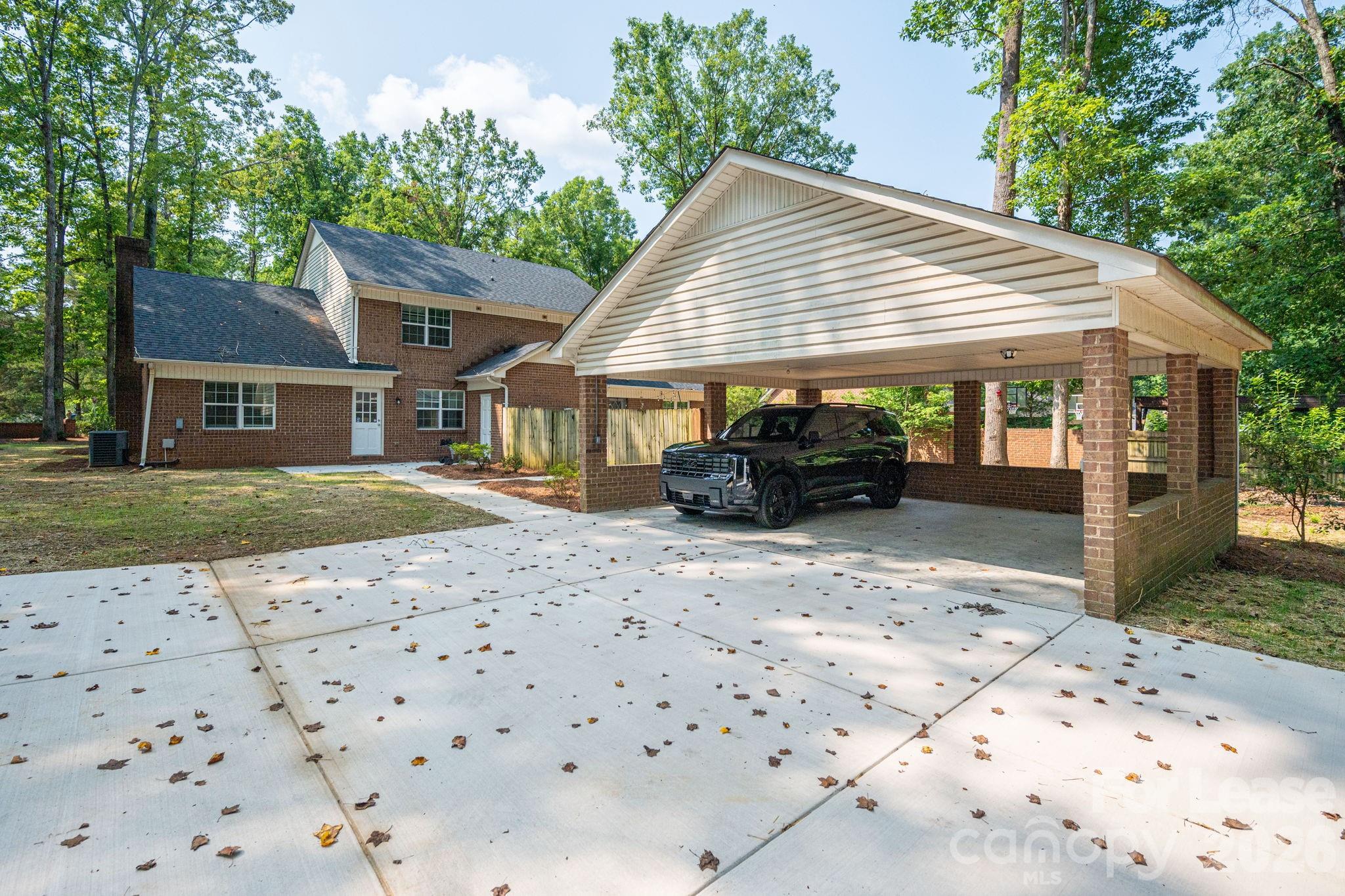 100 Cabell Way Property Photo 23