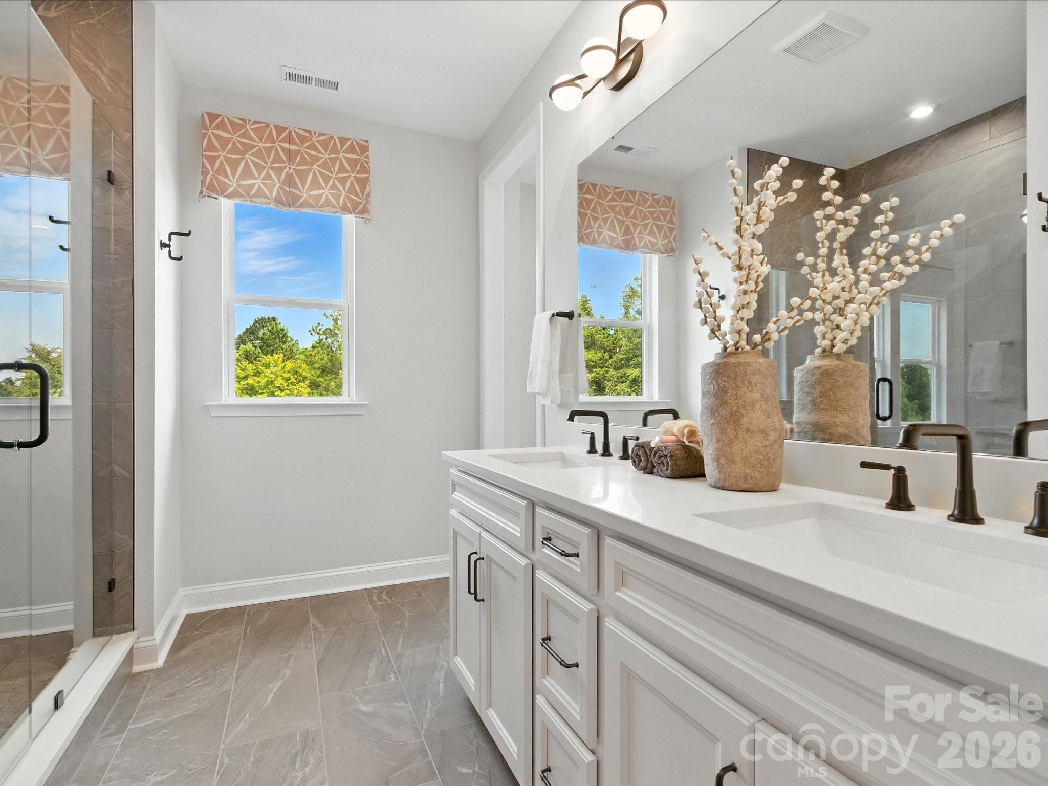 445 Nash Street Property Photo 24