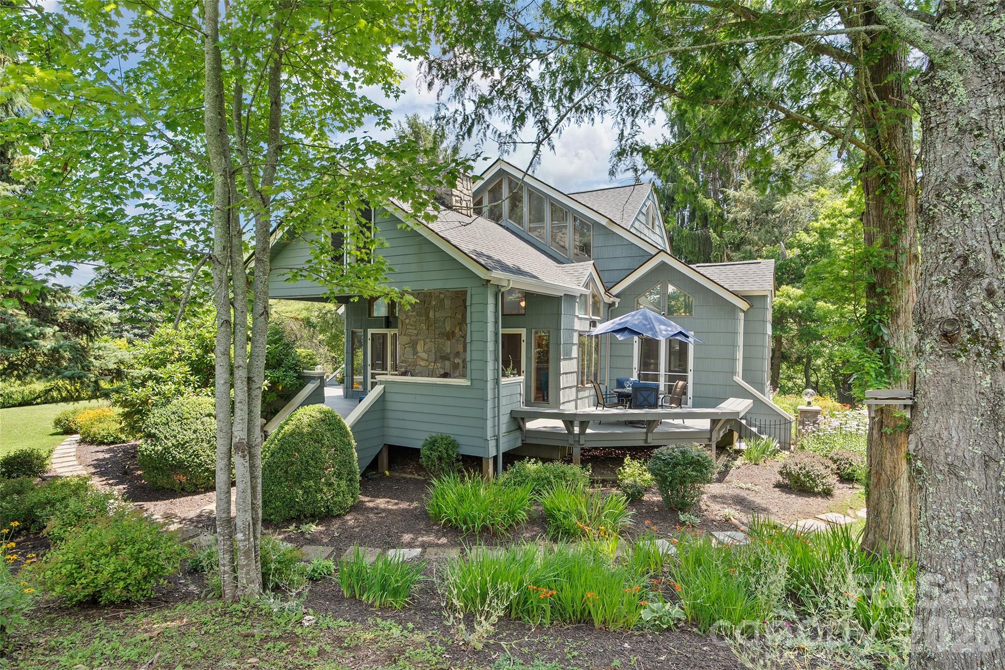 80 Strickland Drive Property Photo 6