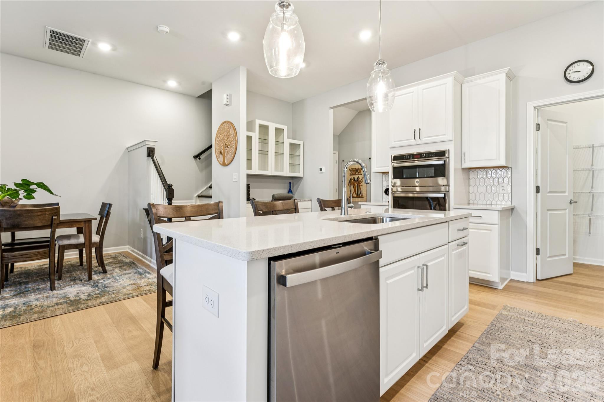 8629 Miles Gap Road Property Photo 12