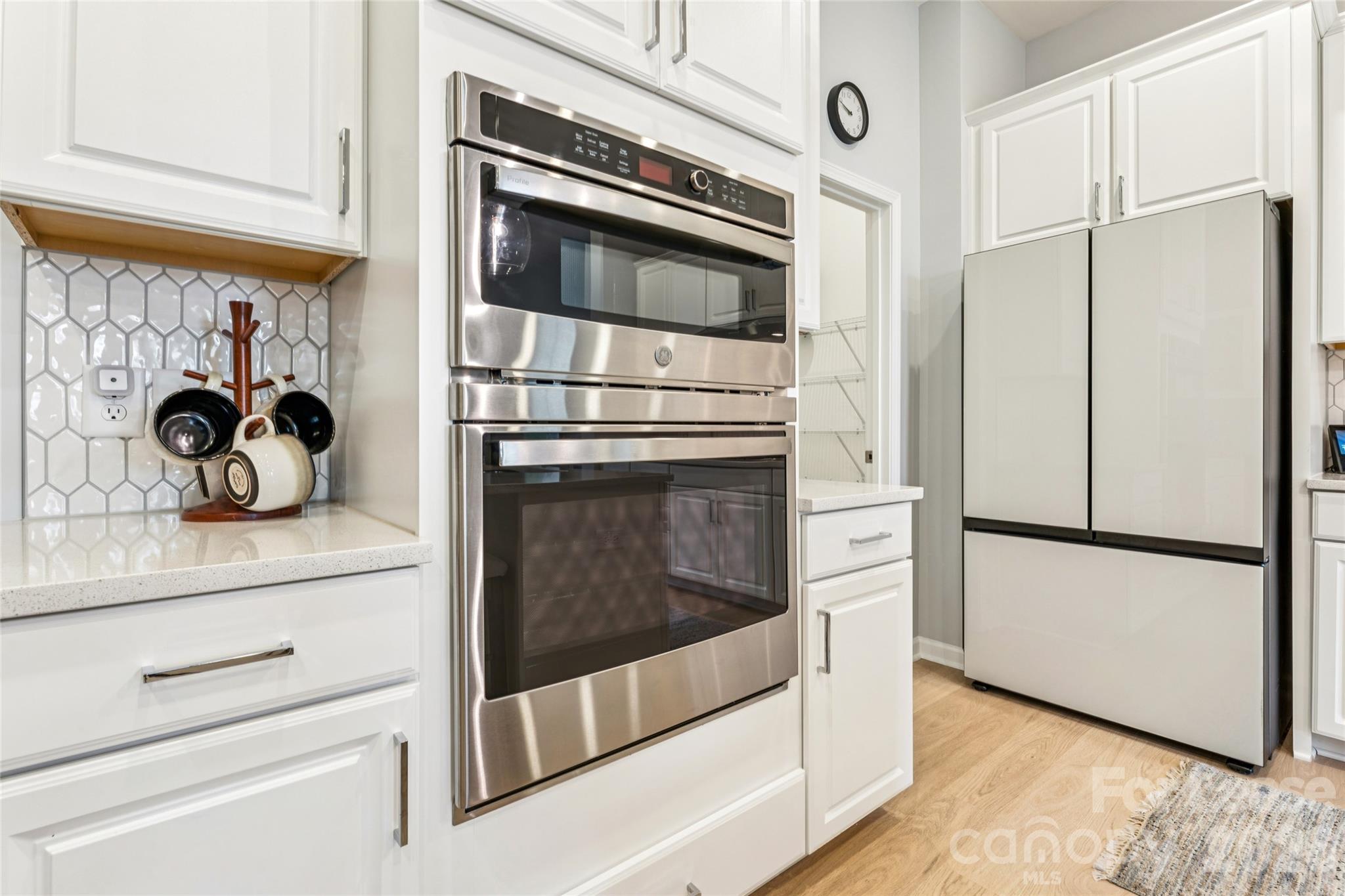 8629 Miles Gap Road Property Photo 14