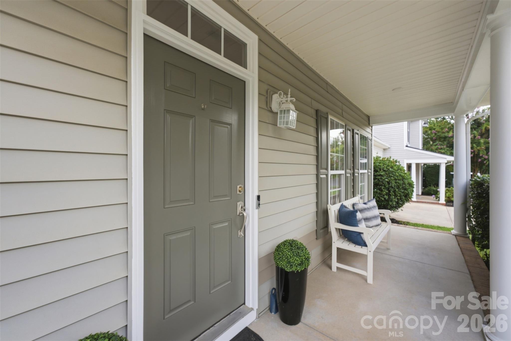 11911 Royal Castle Court Property Photo 5