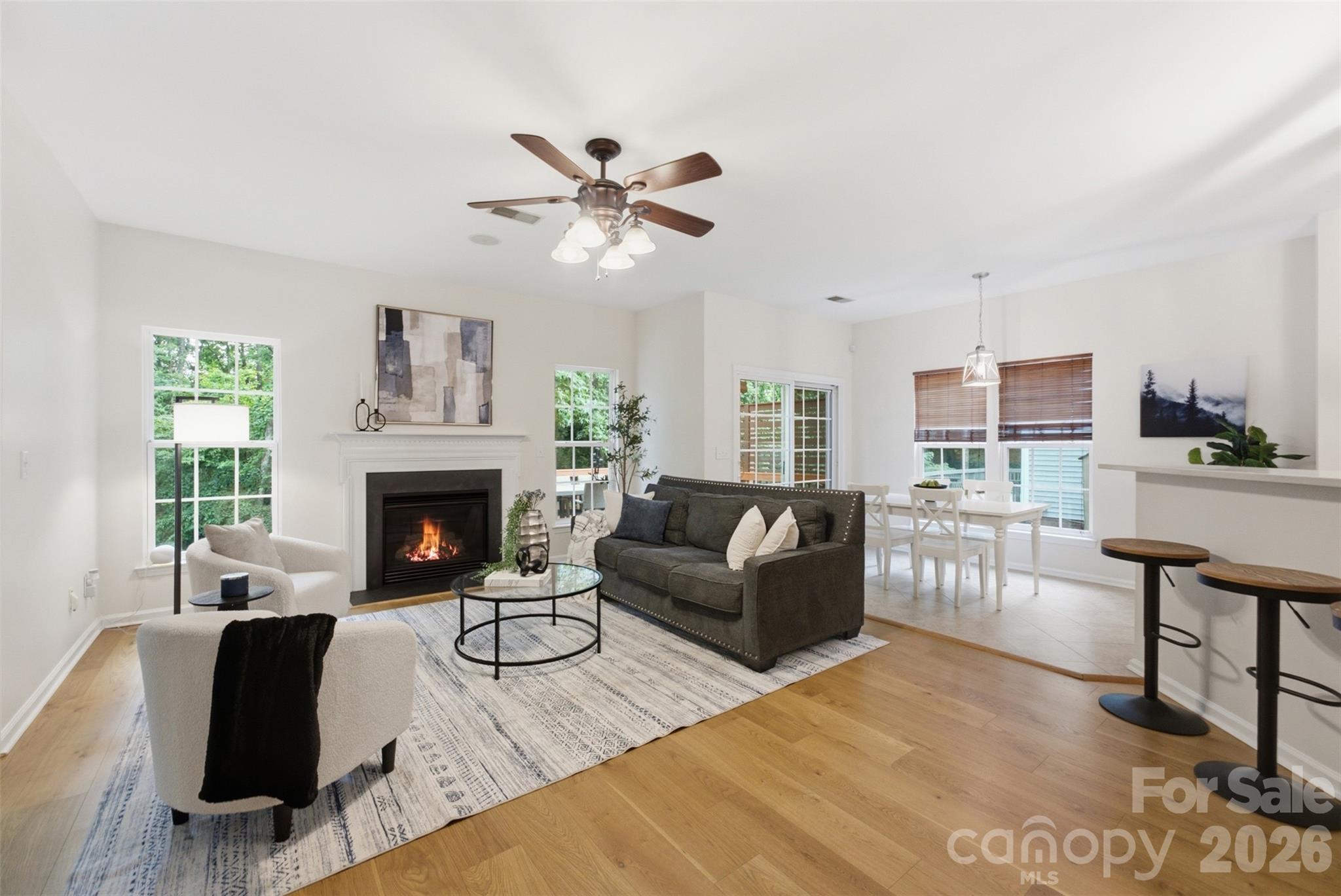 11911 Royal Castle Court Property Photo 10