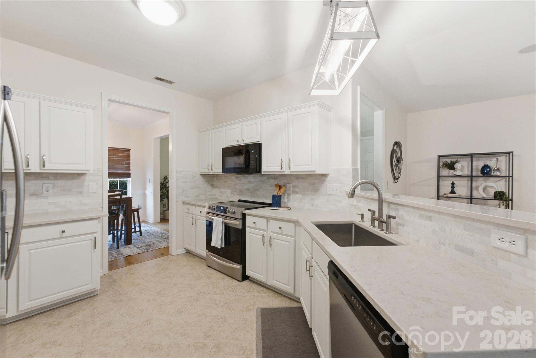 11911 Royal Castle Court Property Photo 17