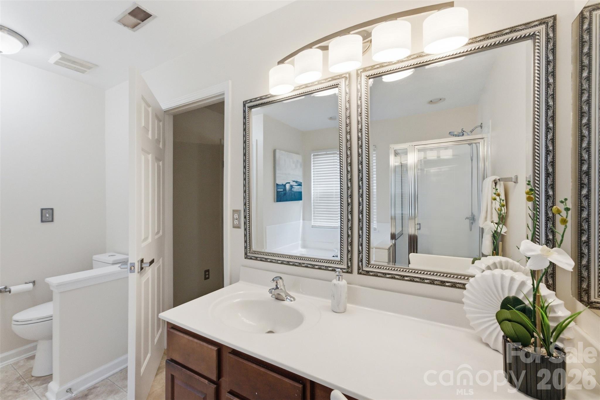 11911 Royal Castle Court Property Photo 32
