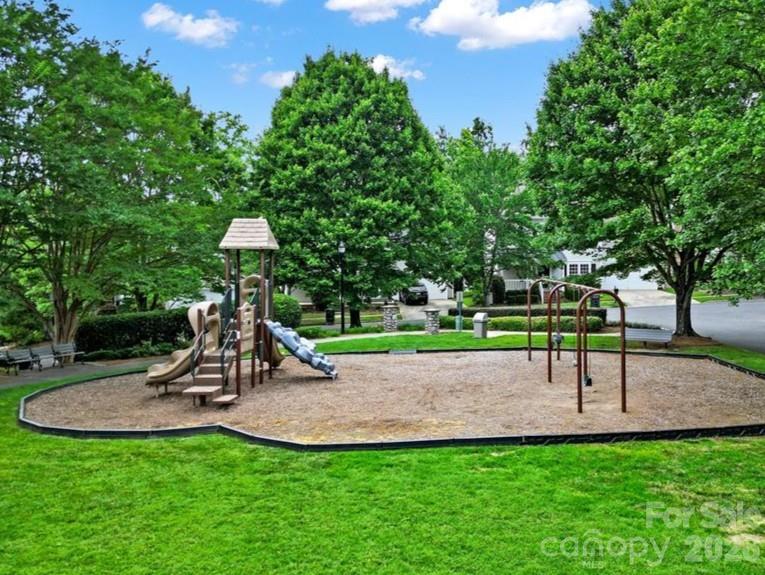 11911 Royal Castle Court Property Photo 46