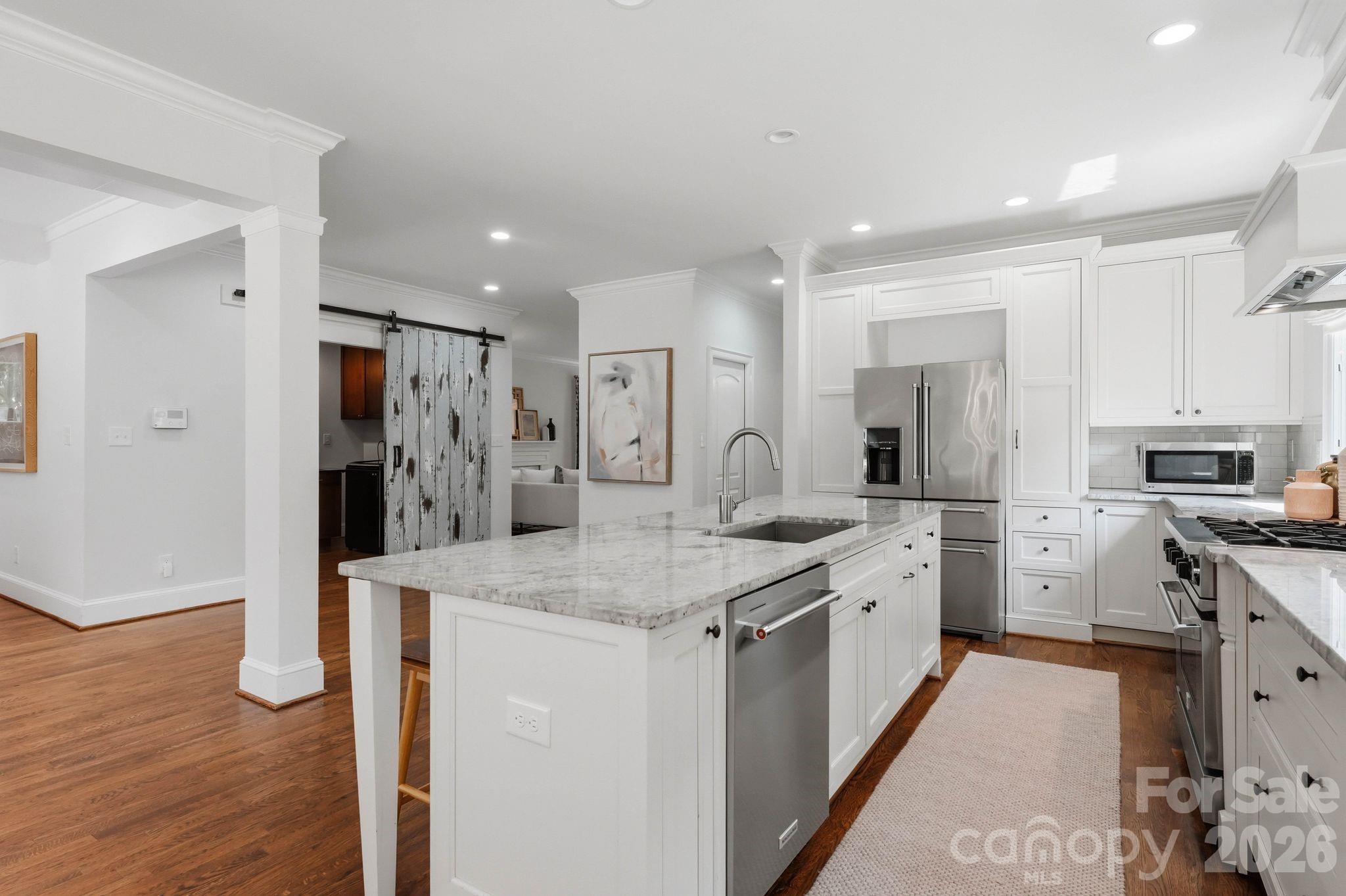 2013 Victorian Place Property Photo 19